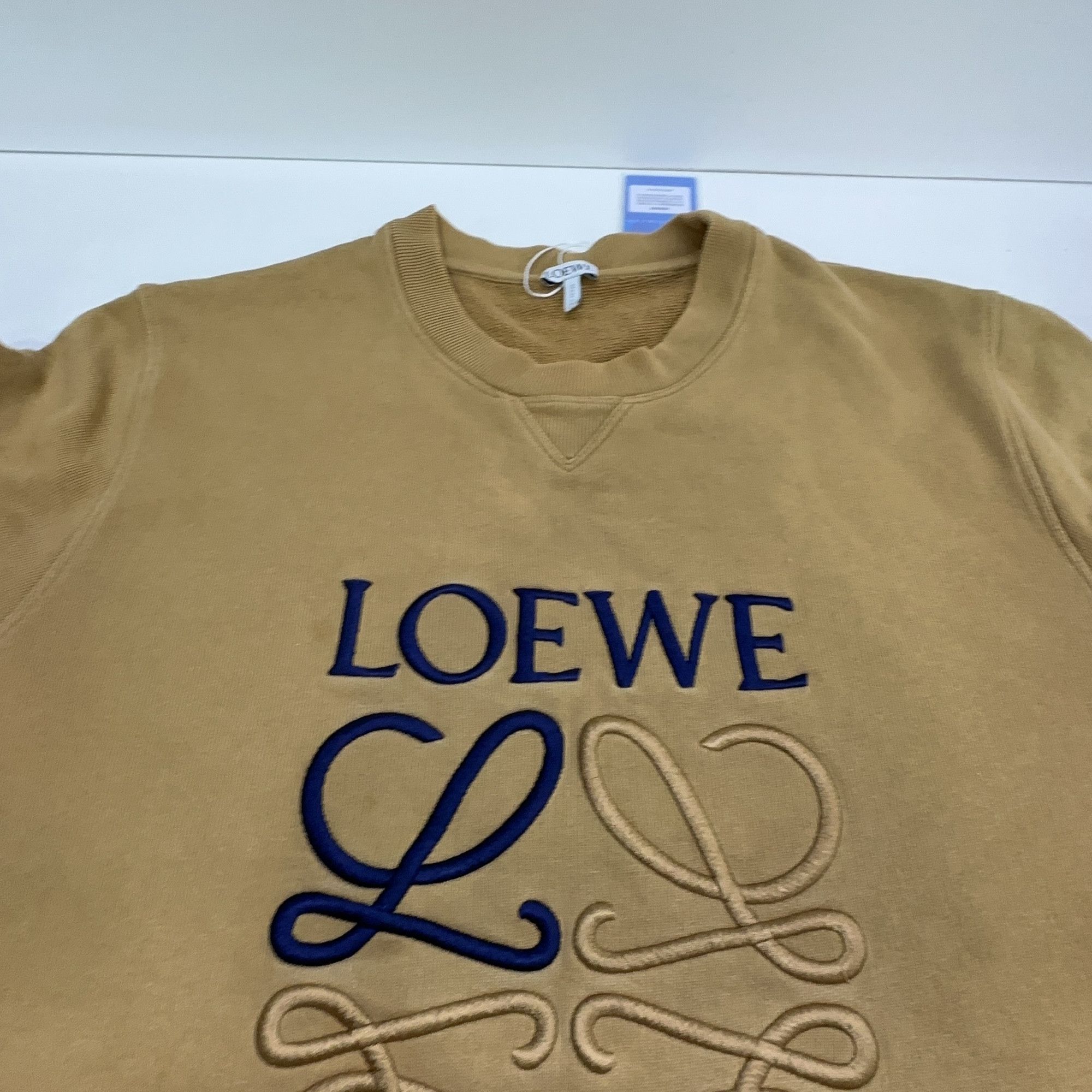 Loewe LOEWE Anagram Embroidered Sweatshirt Size L Size US L / EU 52-54 / 3 - 11 Thumbnail