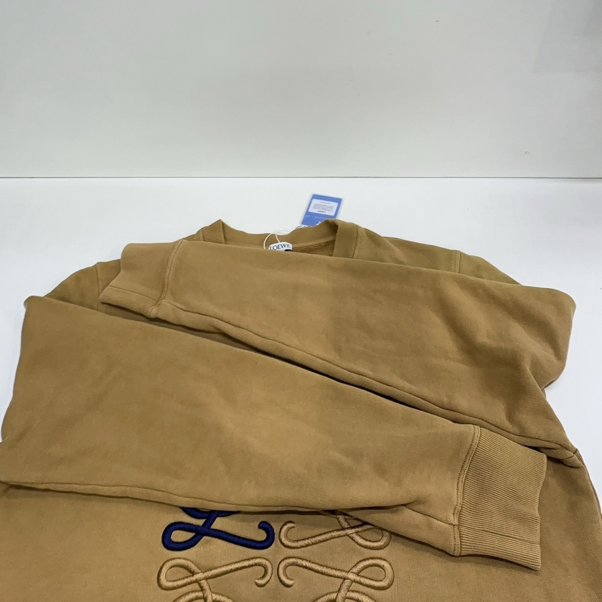 Loewe LOEWE Anagram Embroidered Sweatshirt Size L Size US L / EU 52-54 / 3 - 9 Thumbnail