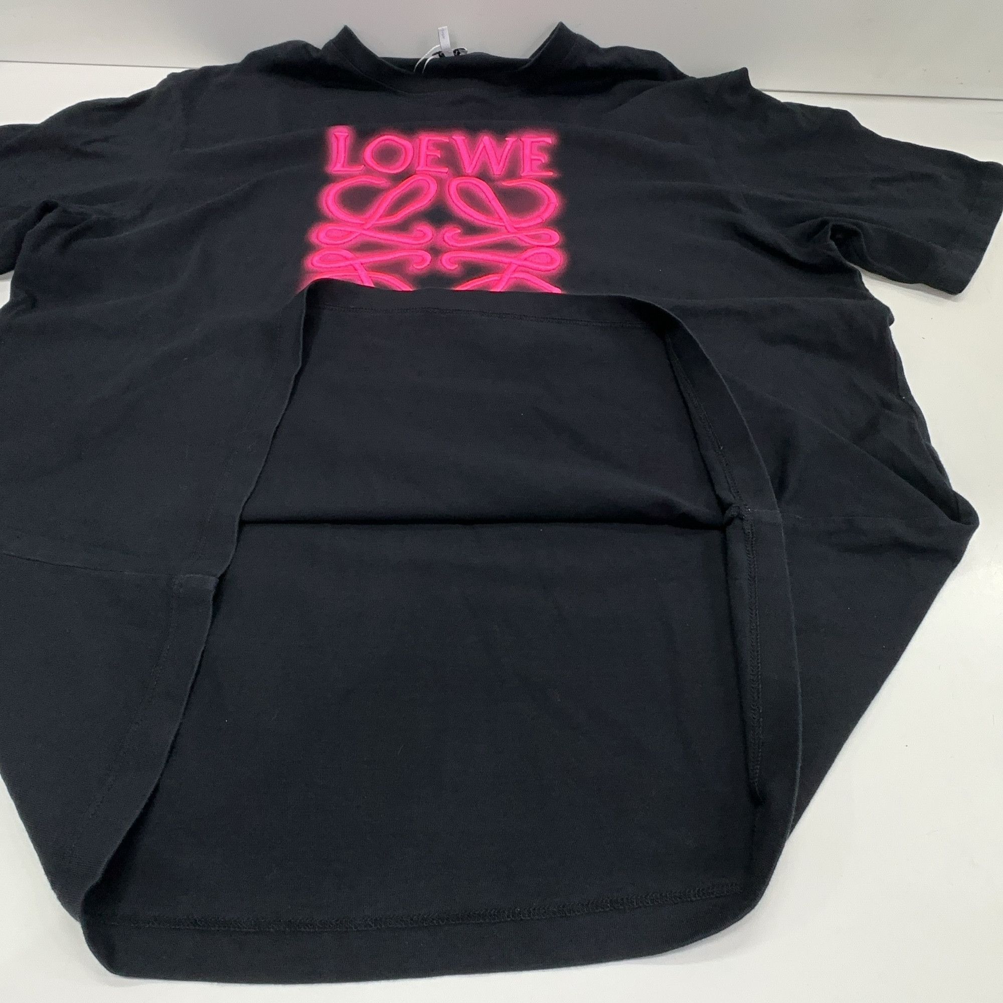 Loewe Loewe Neon Logo T-Shirt Size S Size US S / EU 44-46 / 1 - 9 Thumbnail