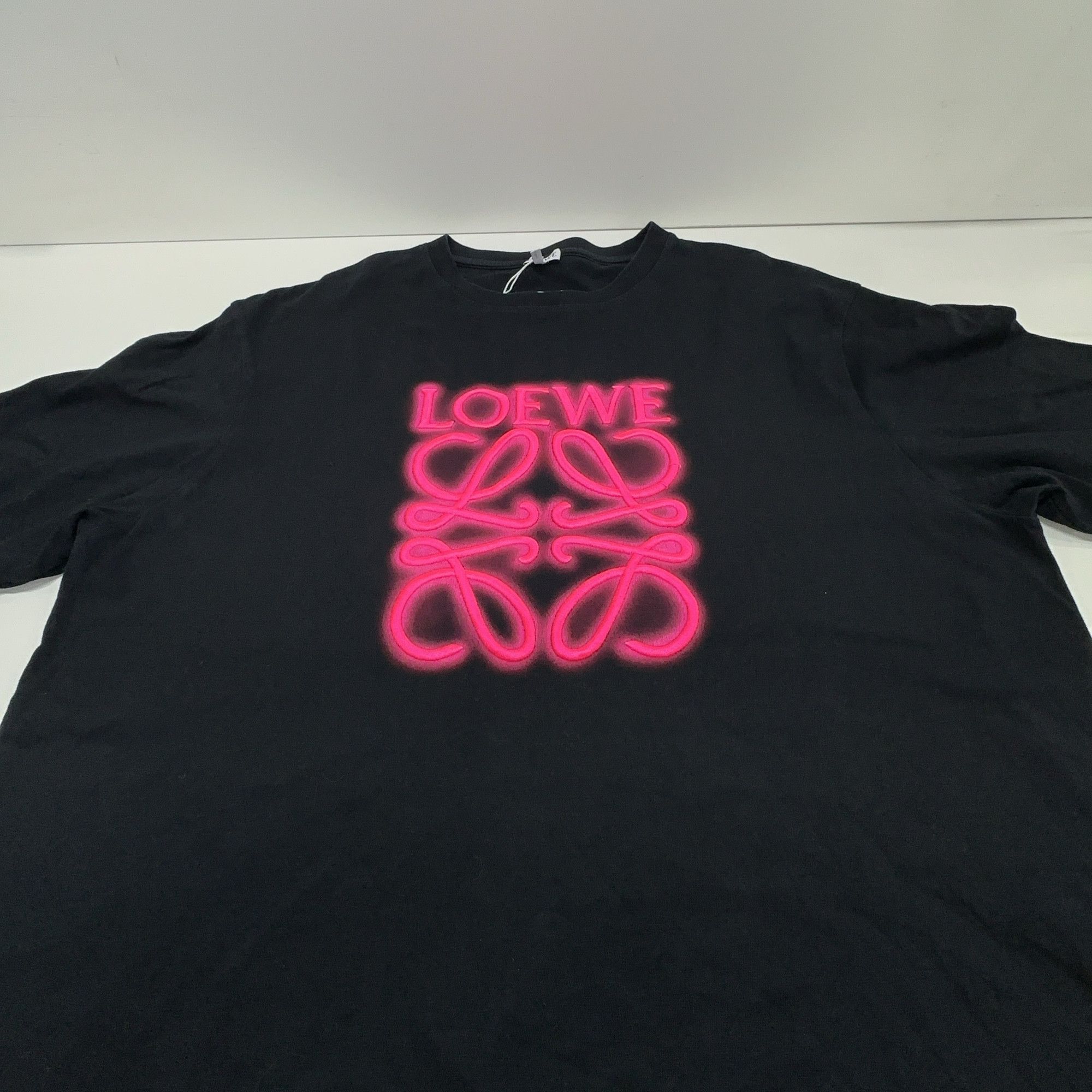 Loewe Loewe Neon Logo T-Shirt Size S Size US S / EU 44-46 / 1 - 8 Thumbnail