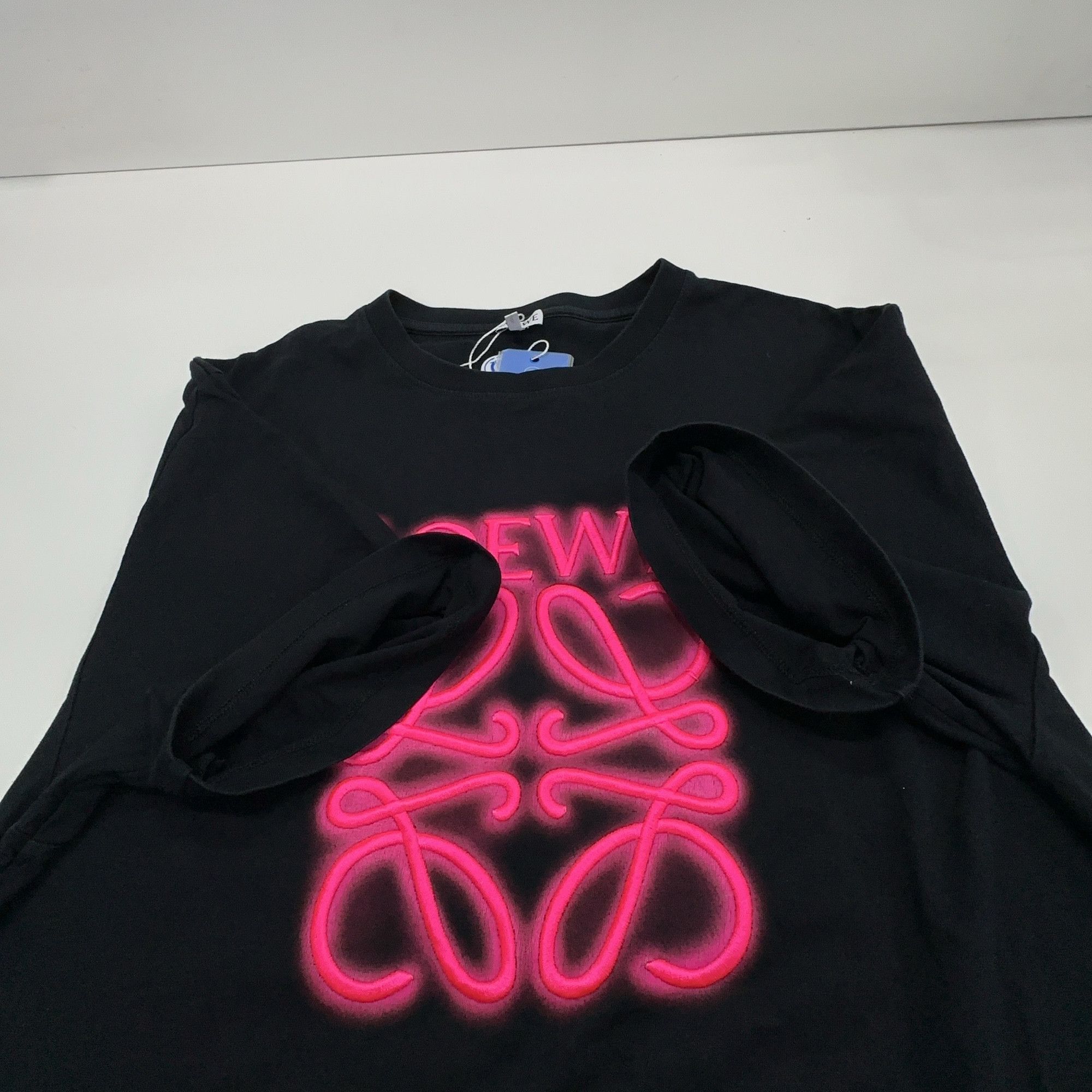 Loewe Loewe Neon Logo T-Shirt Size S Size US S / EU 44-46 / 1 - 11 Thumbnail