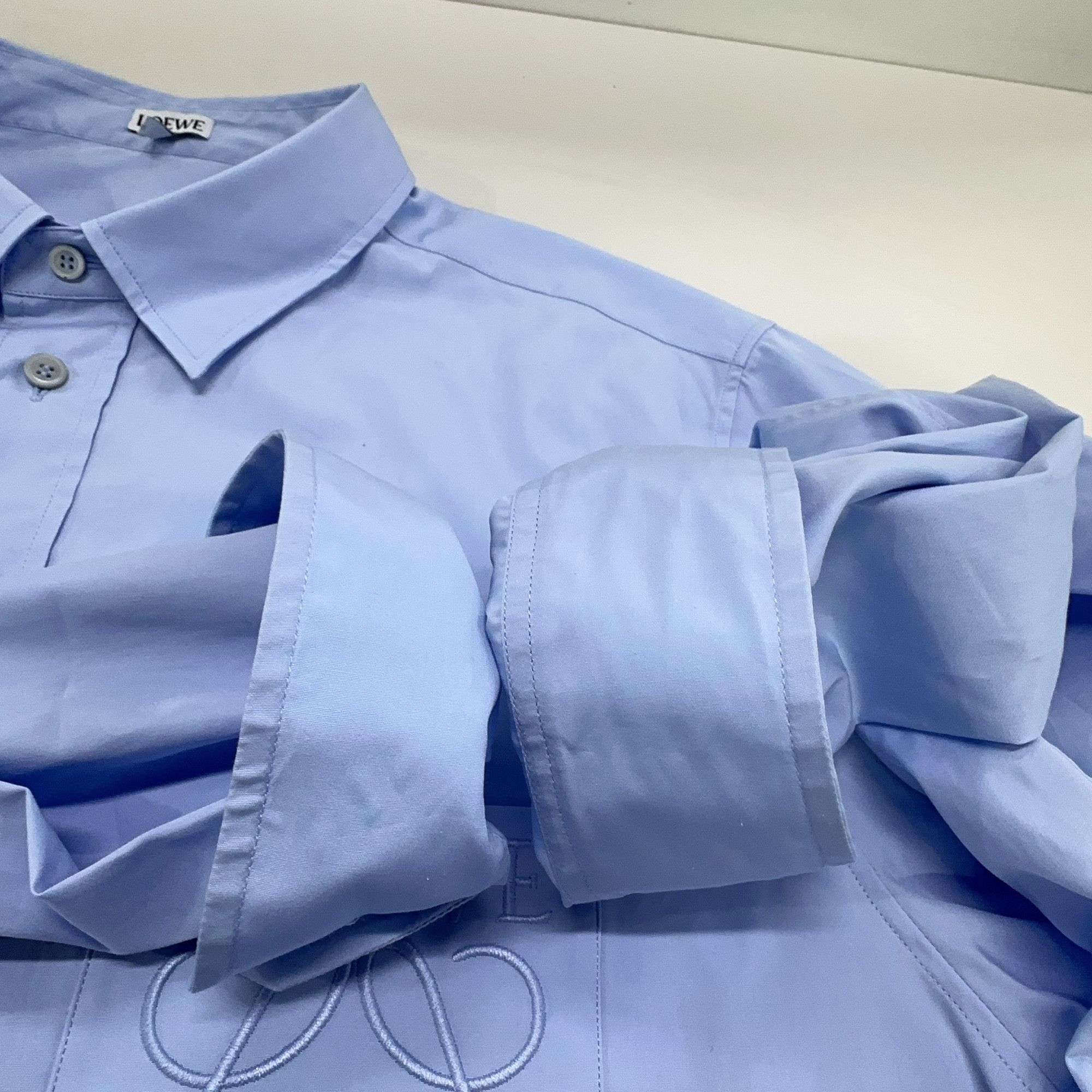 Loewe LOEWE Logo Badge Button Up Shirt Blue Size L Size US L / EU 52-54 / 3 - 8 Thumbnail