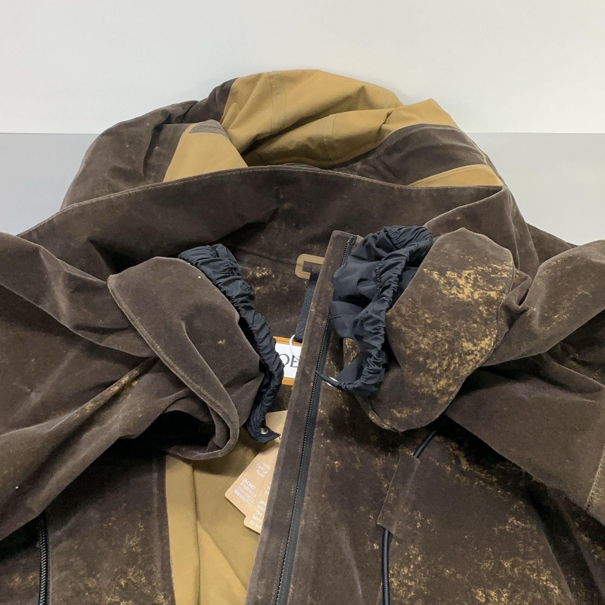 Loewe × On Loewe x On Reflective Hooded Jacket Size XL Size US XL / EU 56 / 4 - 8 Thumbnail