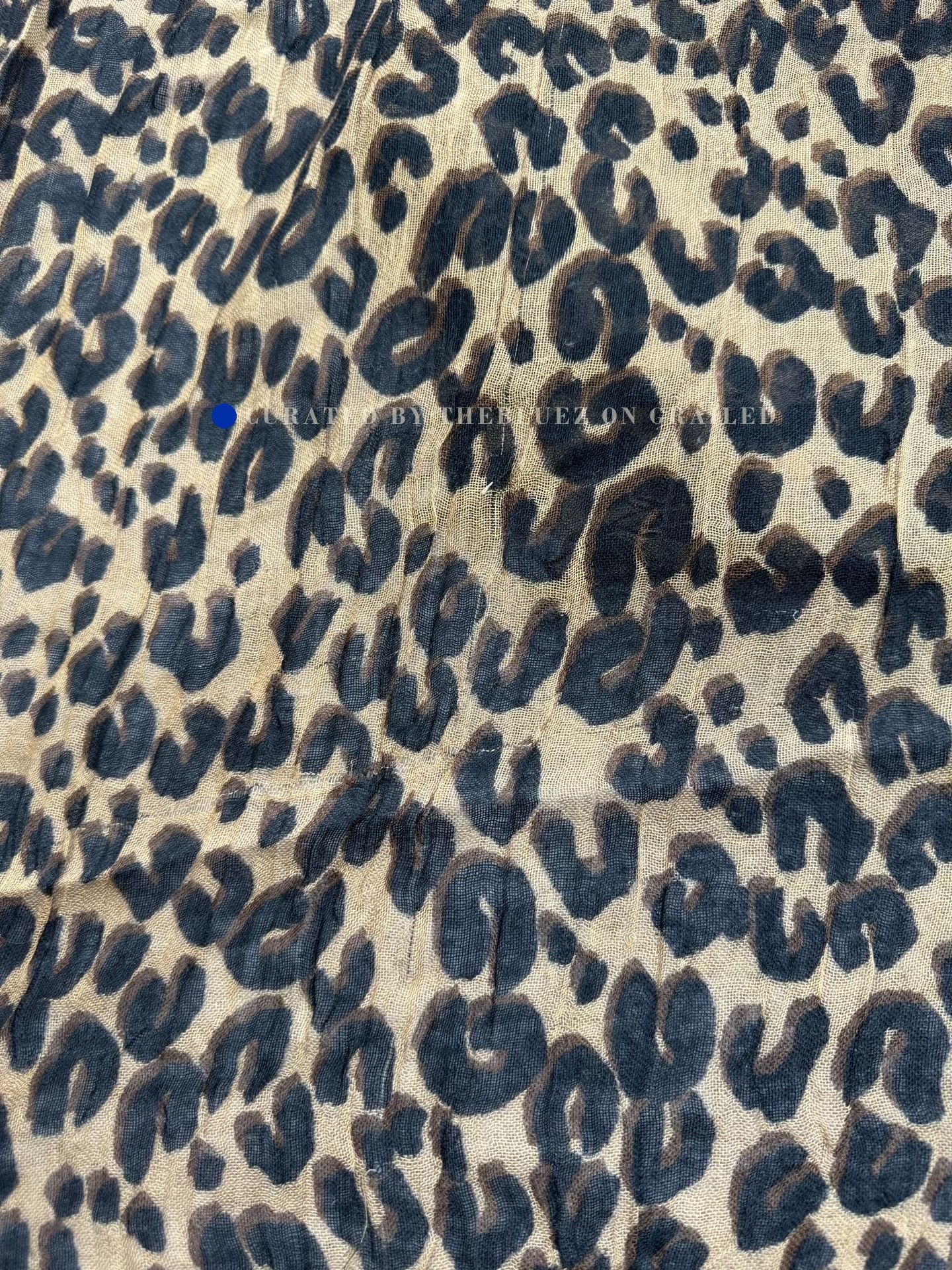 Louis Vuitton Louis Vuitton Leopard Print Oversized Shawl Scarf Size ONE SIZE - 5 Thumbnail