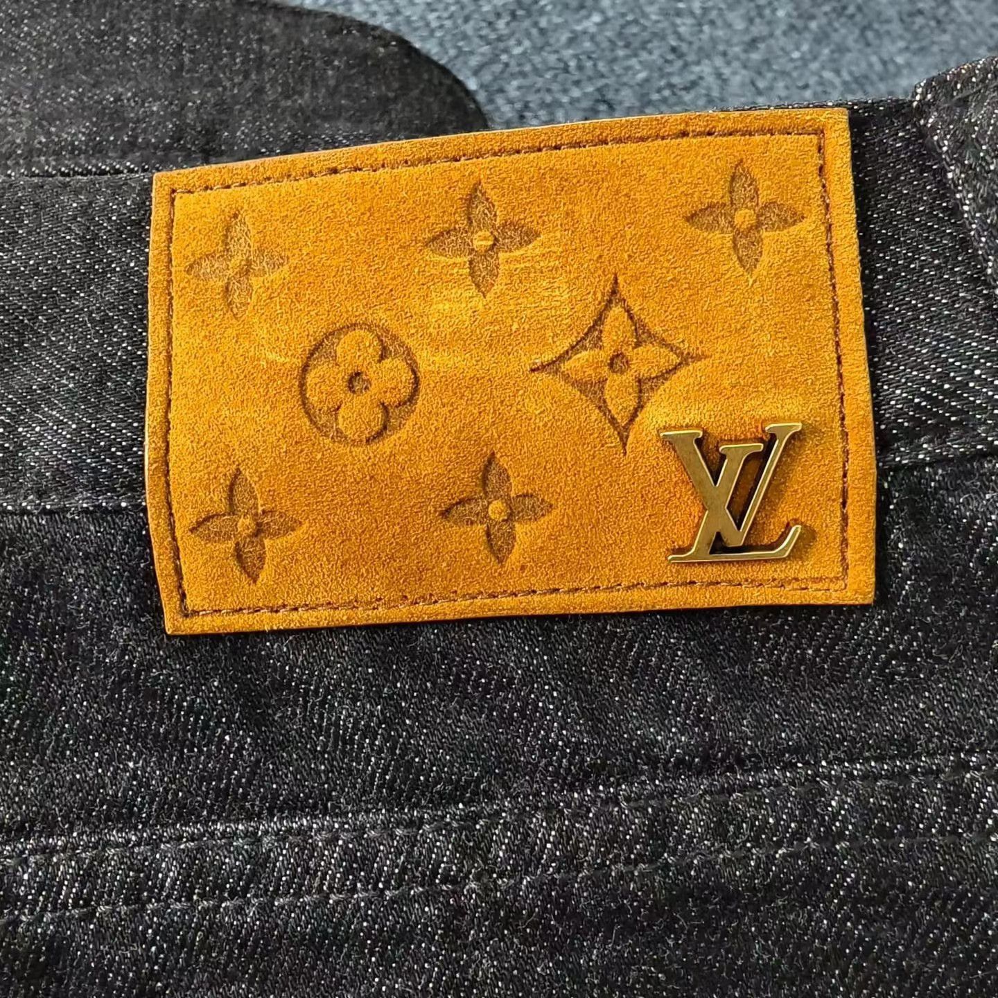 Louis Vuitton Louis Vuitton Butterfly Strap Denim Pants Size 32" / US 10 / IT 46 - 5 Thumbnail