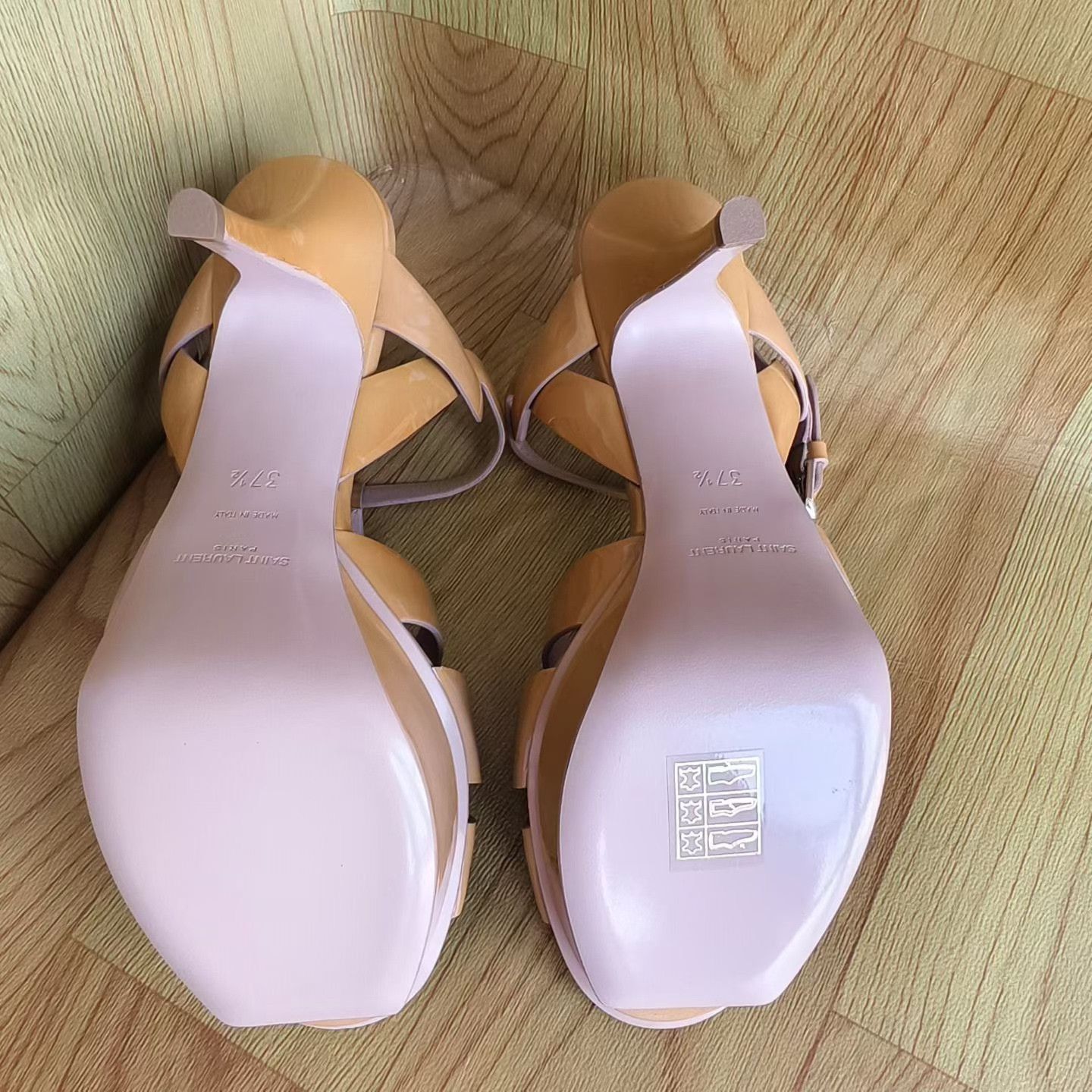Saint Laurent Paris Saint Laurent Beige High Heels Size US 6.5 / IT 36.5 - 6 Thumbnail