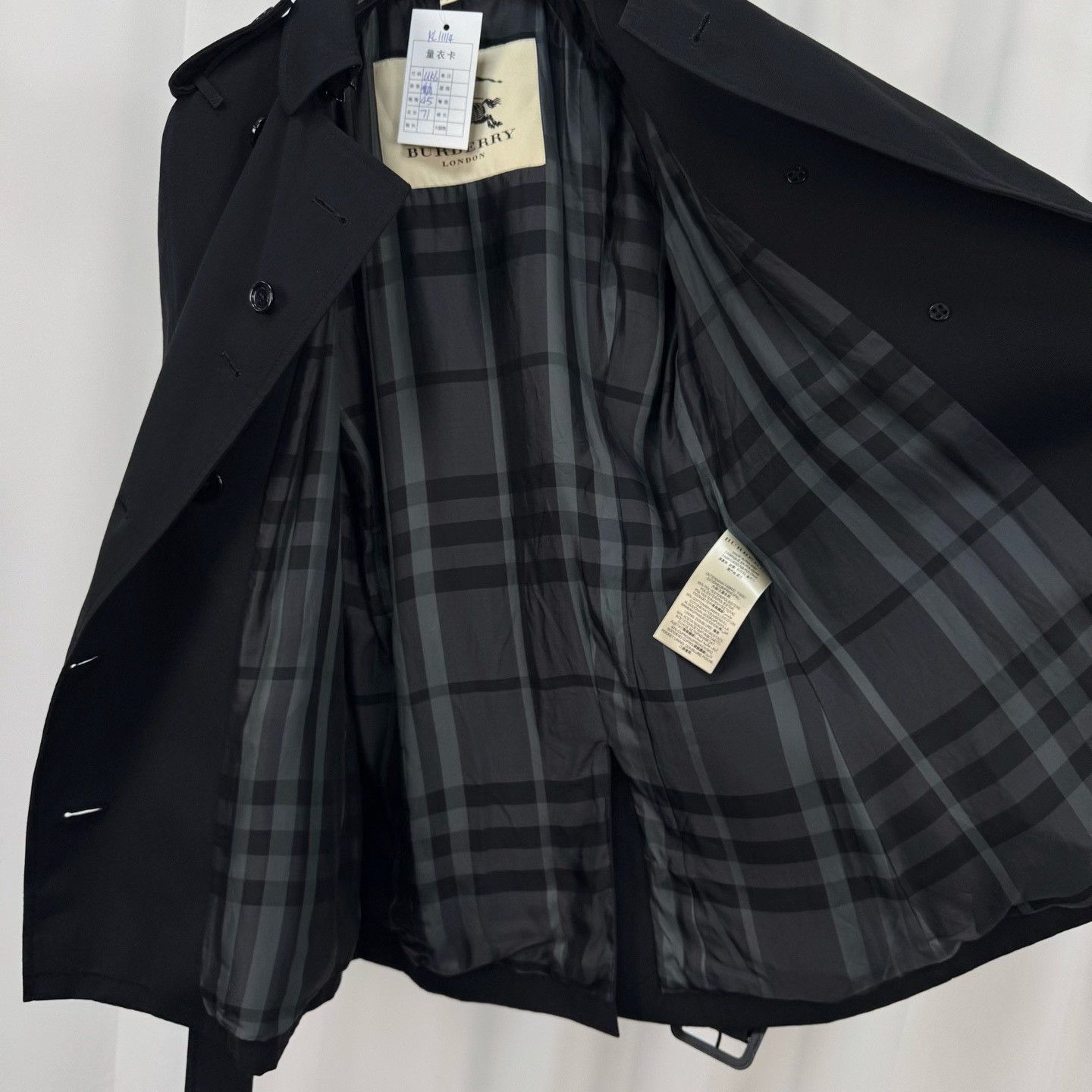 Burberry Burberry Double-Breasted Plaid Lining Trench Coat Size XXS / US 00 / IT 34 - 5 Thumbnail