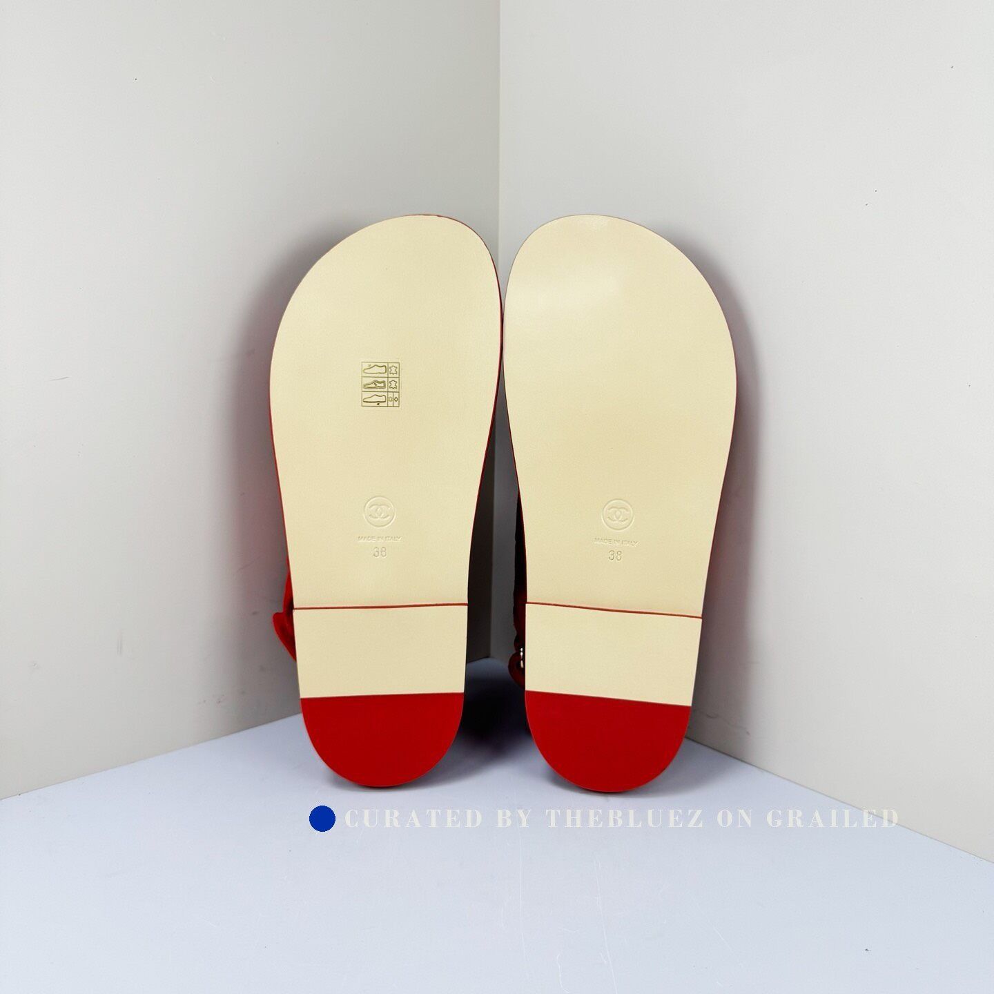 Chanel Chanel Red Coin Velcro Sandals Size US 7 / IT 37 - 6 Thumbnail