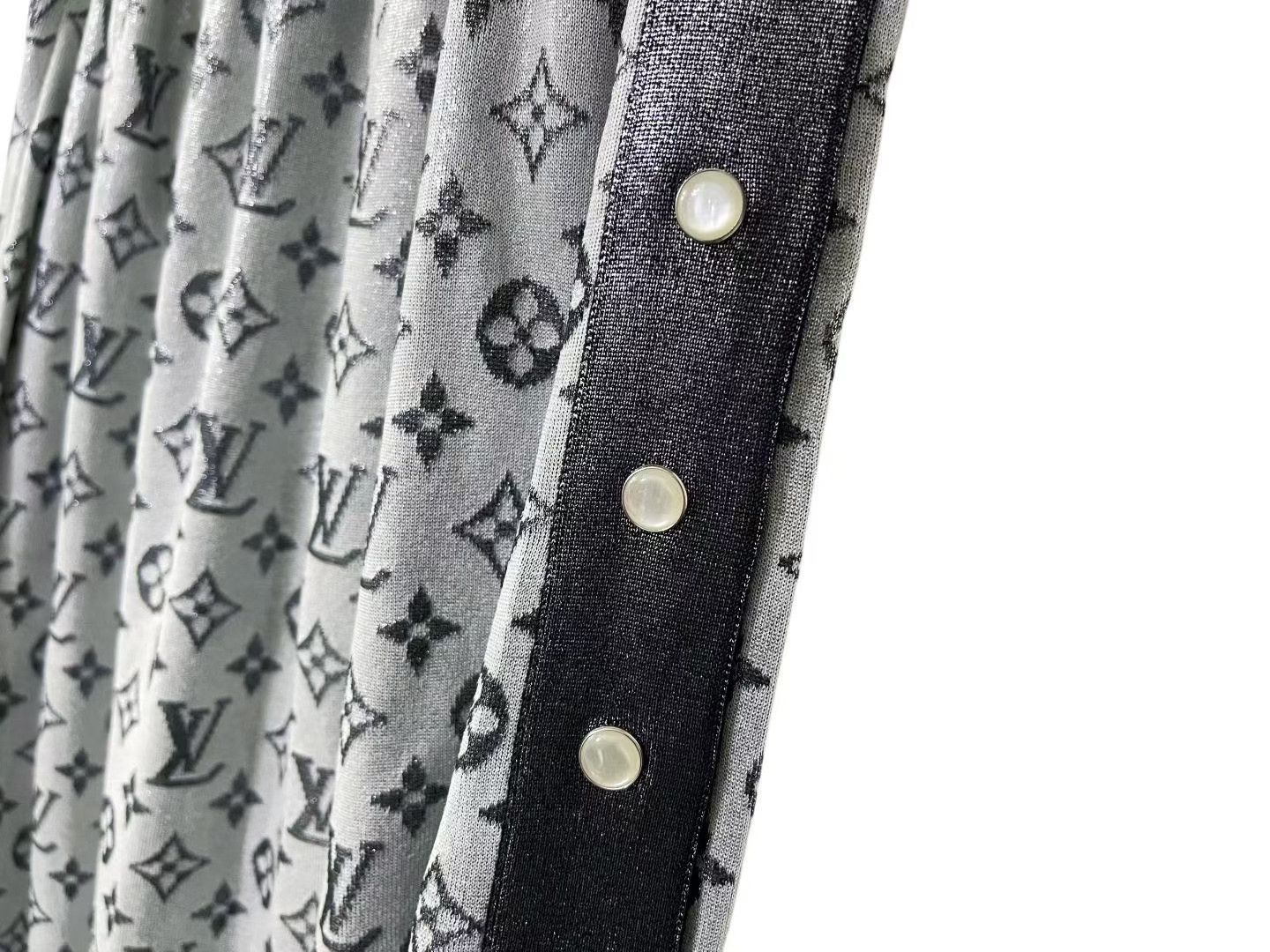 Louis Vuitton Louis Vuitton Monogram Silver Gray Long Dress Size 34" / US 12 / IT 48 - 3 Thumbnail