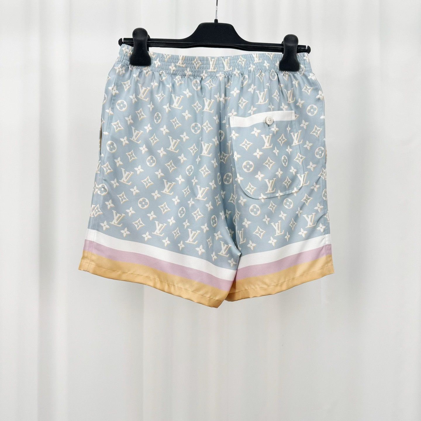 Louis Vuitton Louis Vuitton 23FW Monogram Silk Shorts Size 36" / US 14 / IT 50 - 2 Thumbnail