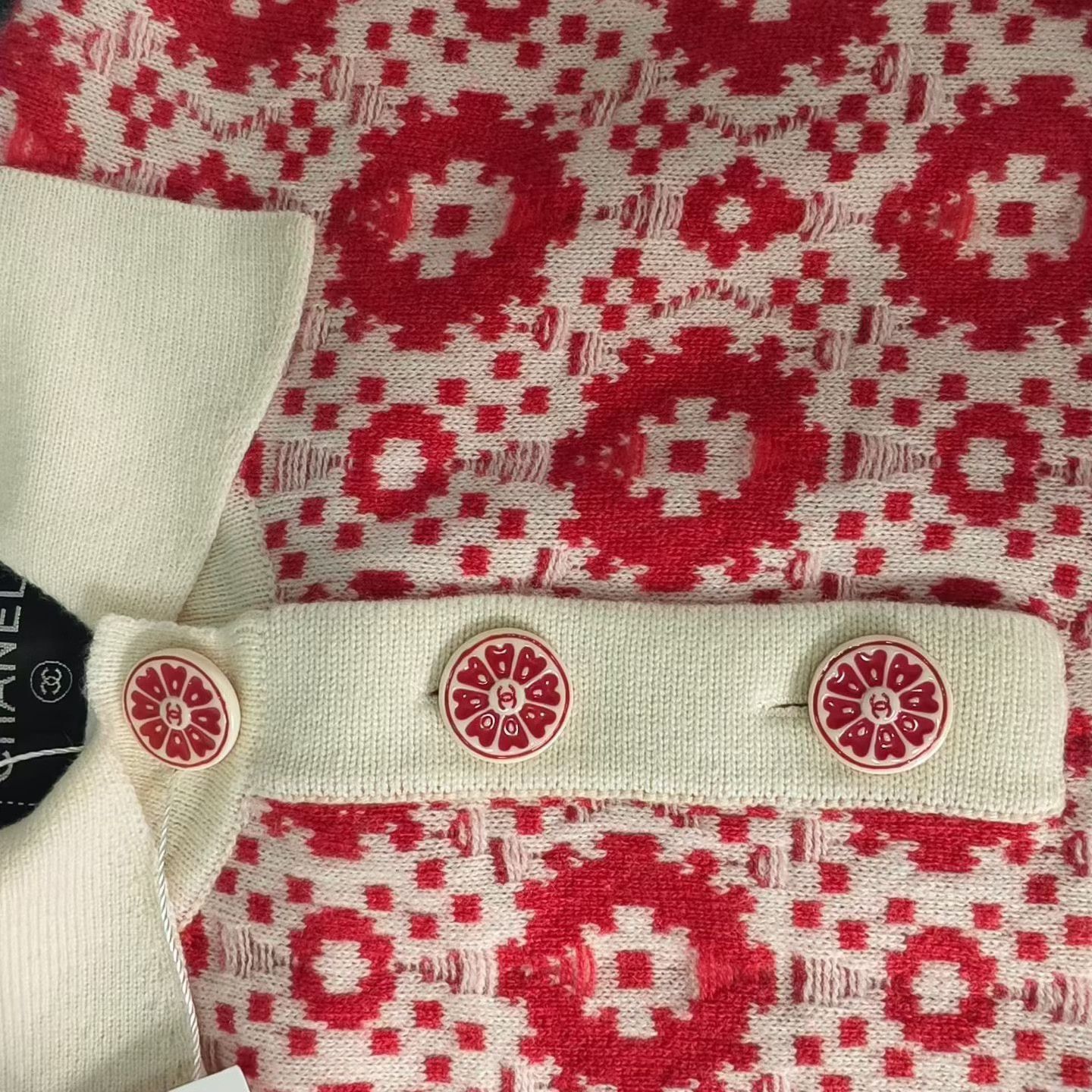 Chanel Chanel Runway Red Floral Cashmere Dress Size XS / US 0-2 / IT 36-38 - 4 Thumbnail