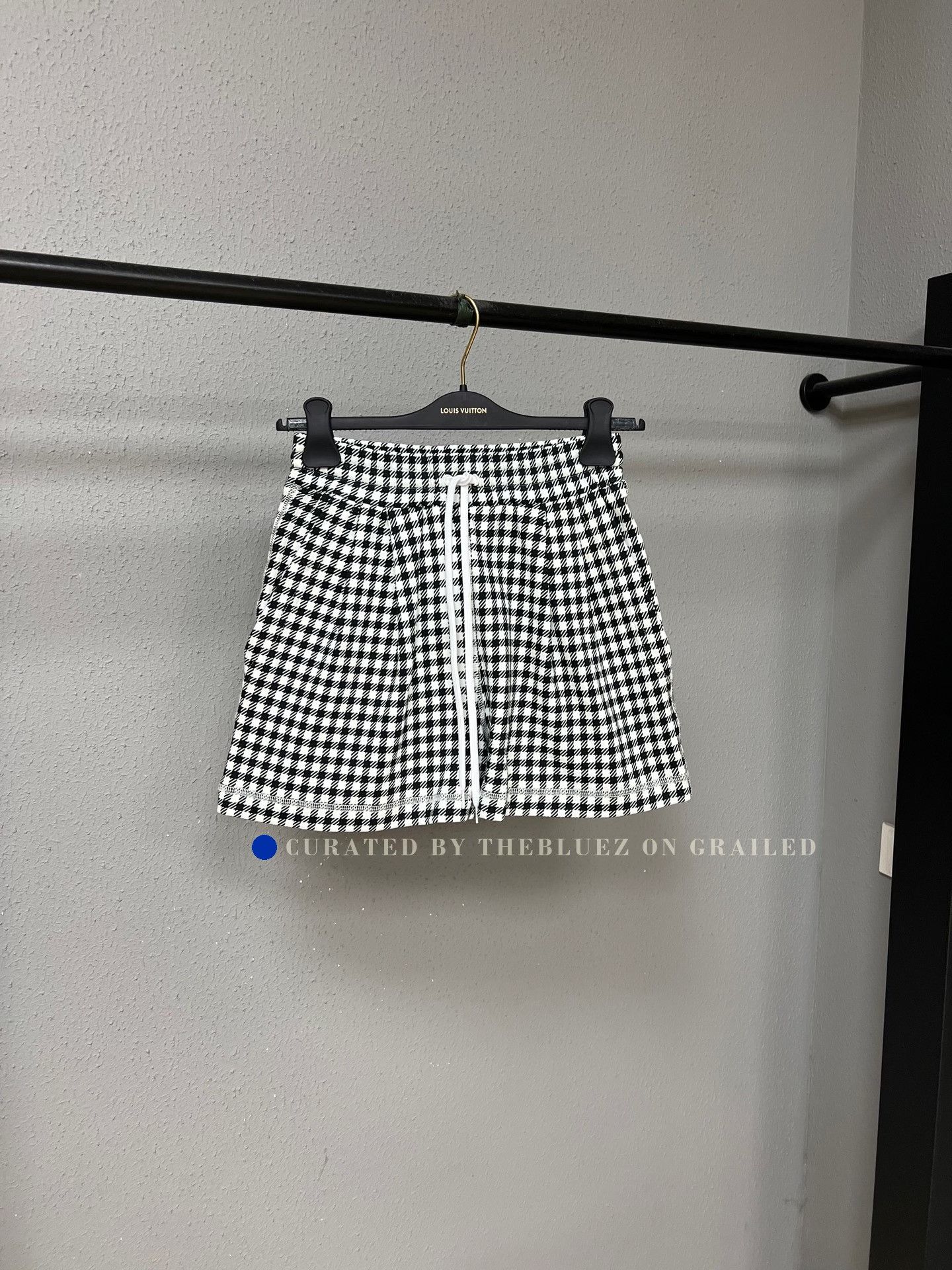 Miu Miu Miu Miu Embroidered Black White Plaid Shorts Size 36" / US 14 / IT 50 - 2 Thumbnail