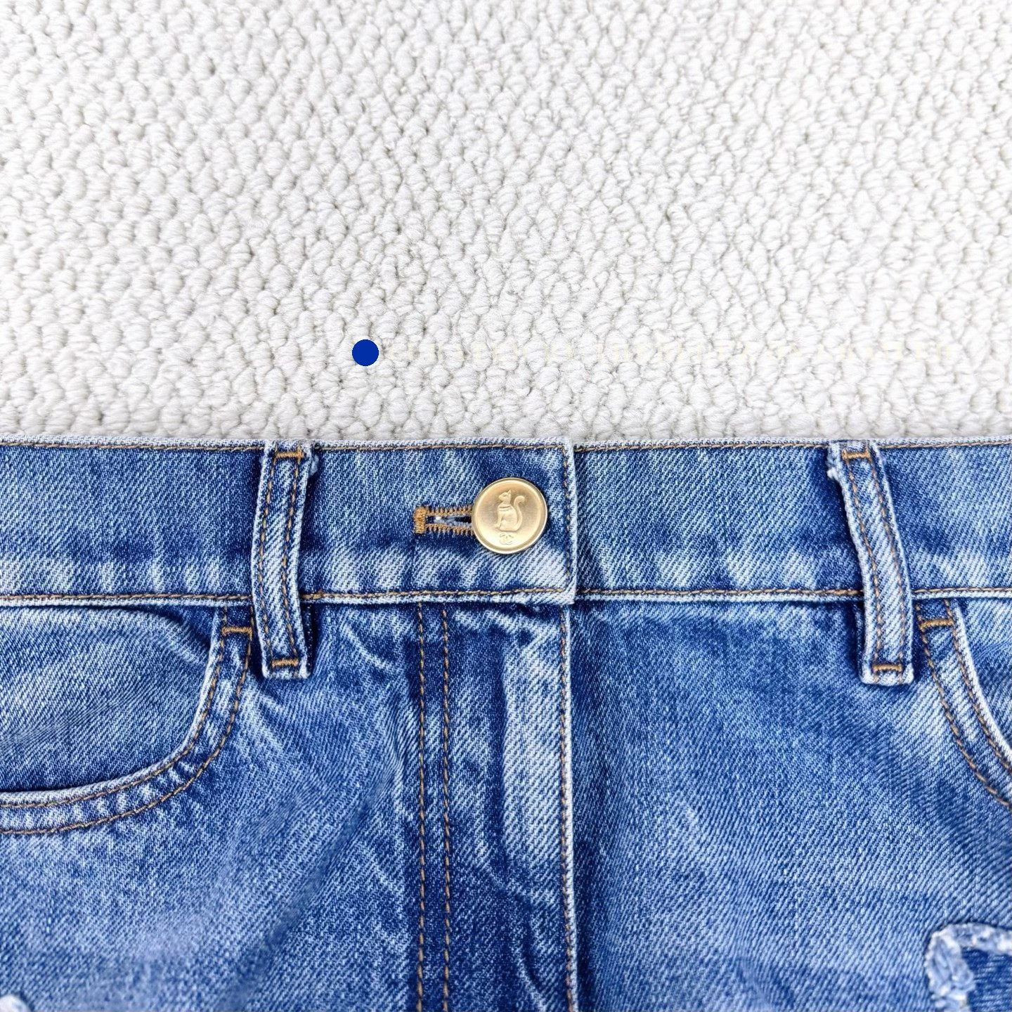 Chanel Chanel Egypt Collection Embossed Patch Jeans Size 36" / US 14 / IT 50 - 3 Thumbnail