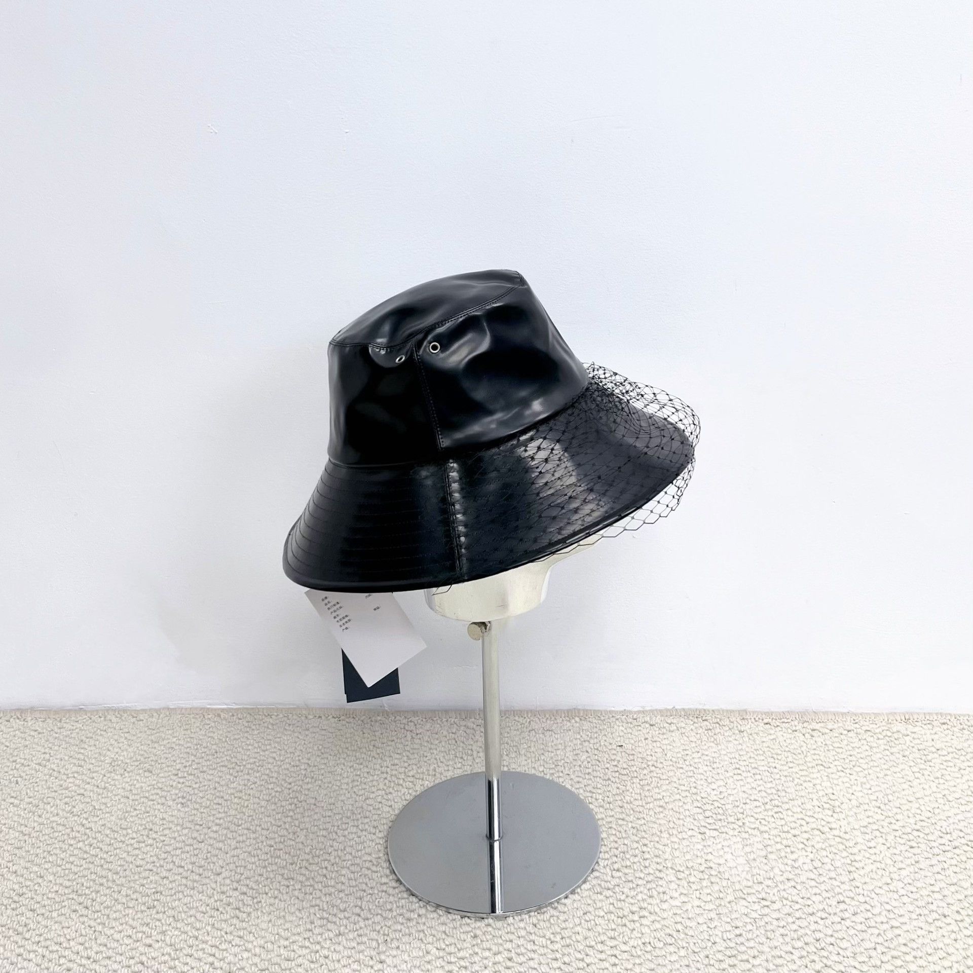 Dior Dior Black Mesh Patent Leather Bucket Hat Size ONE SIZE - 2 Thumbnail
