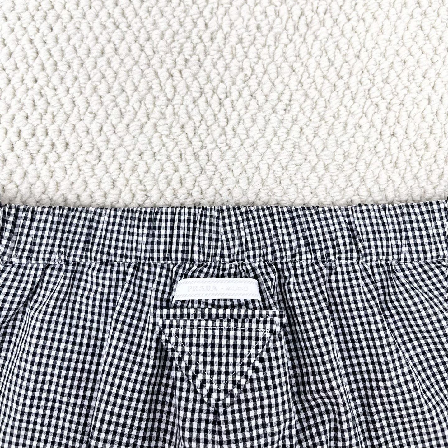 Prada Prada SS22 Black White Houndstooth Shorts Size 38" / US 16 / IT 52 - 5 Thumbnail