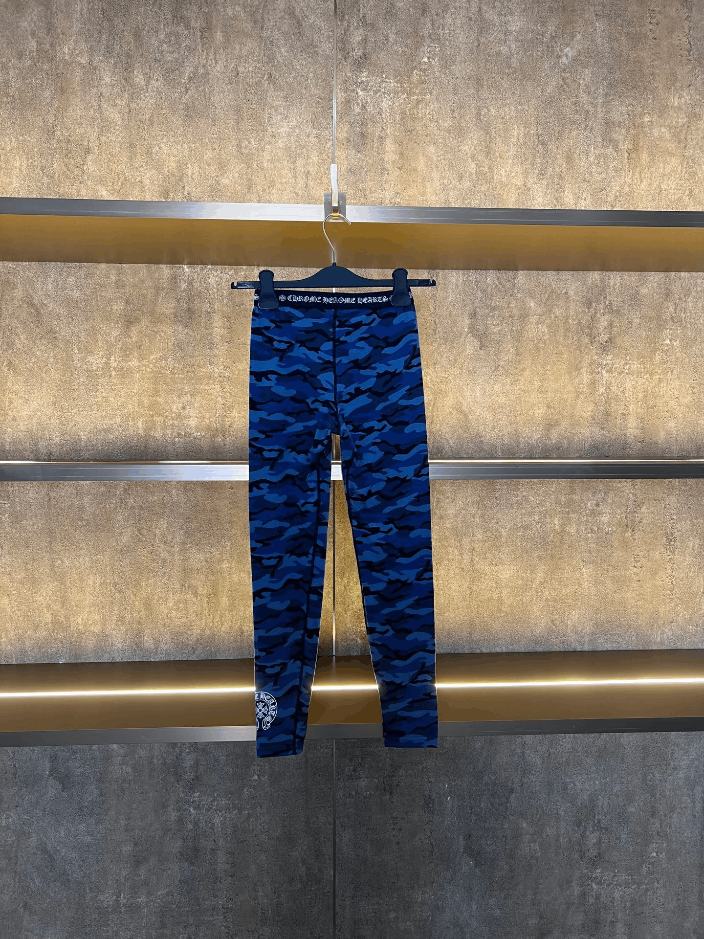 Chrome Hearts Chrome Hearts Camo Yoga Pants Size 23" - 2 Thumbnail