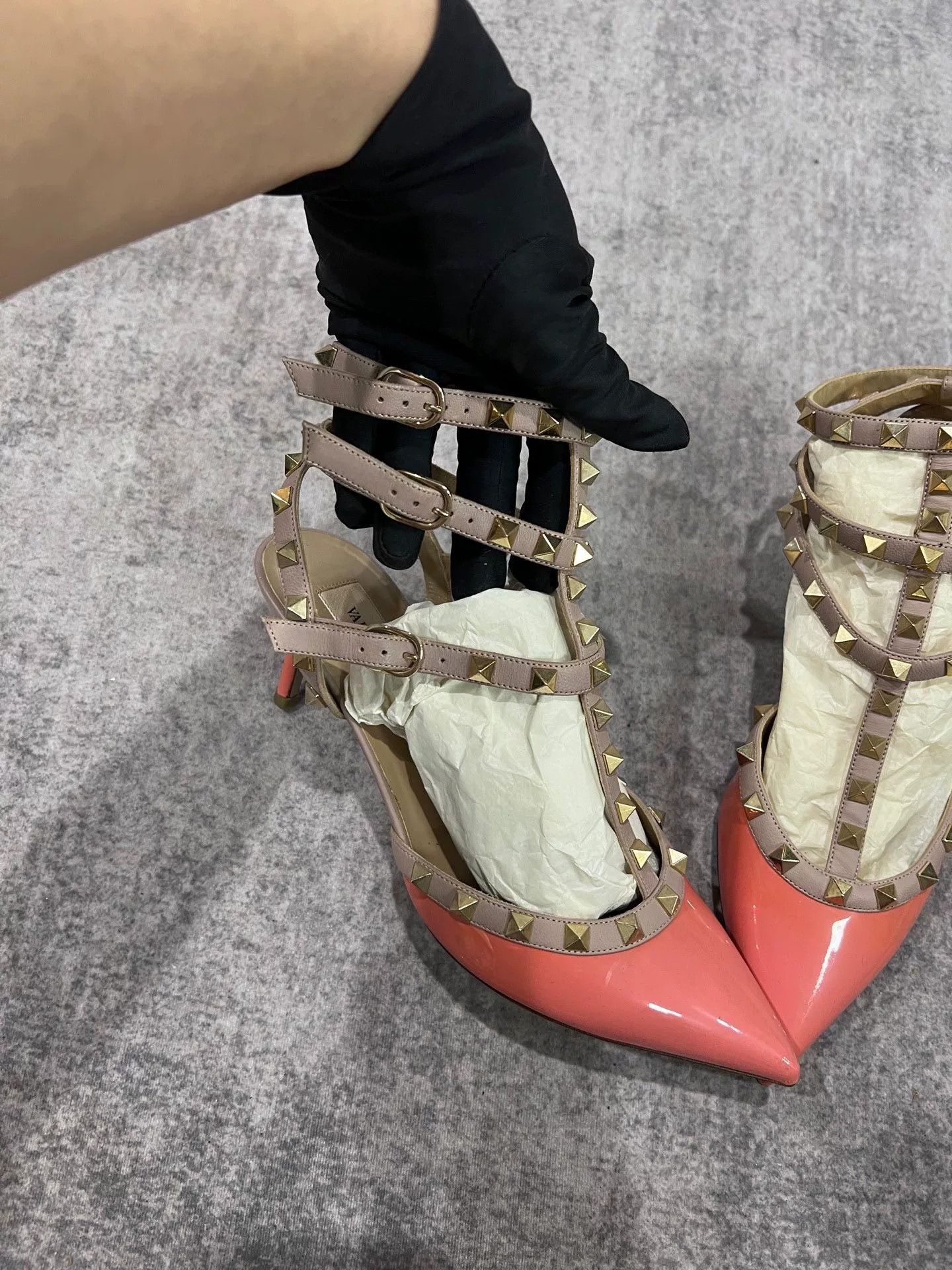 Valentino Valentino Pink Triple-Strap High Heels Size US 7.5 / IT 37.5 - 2 Thumbnail