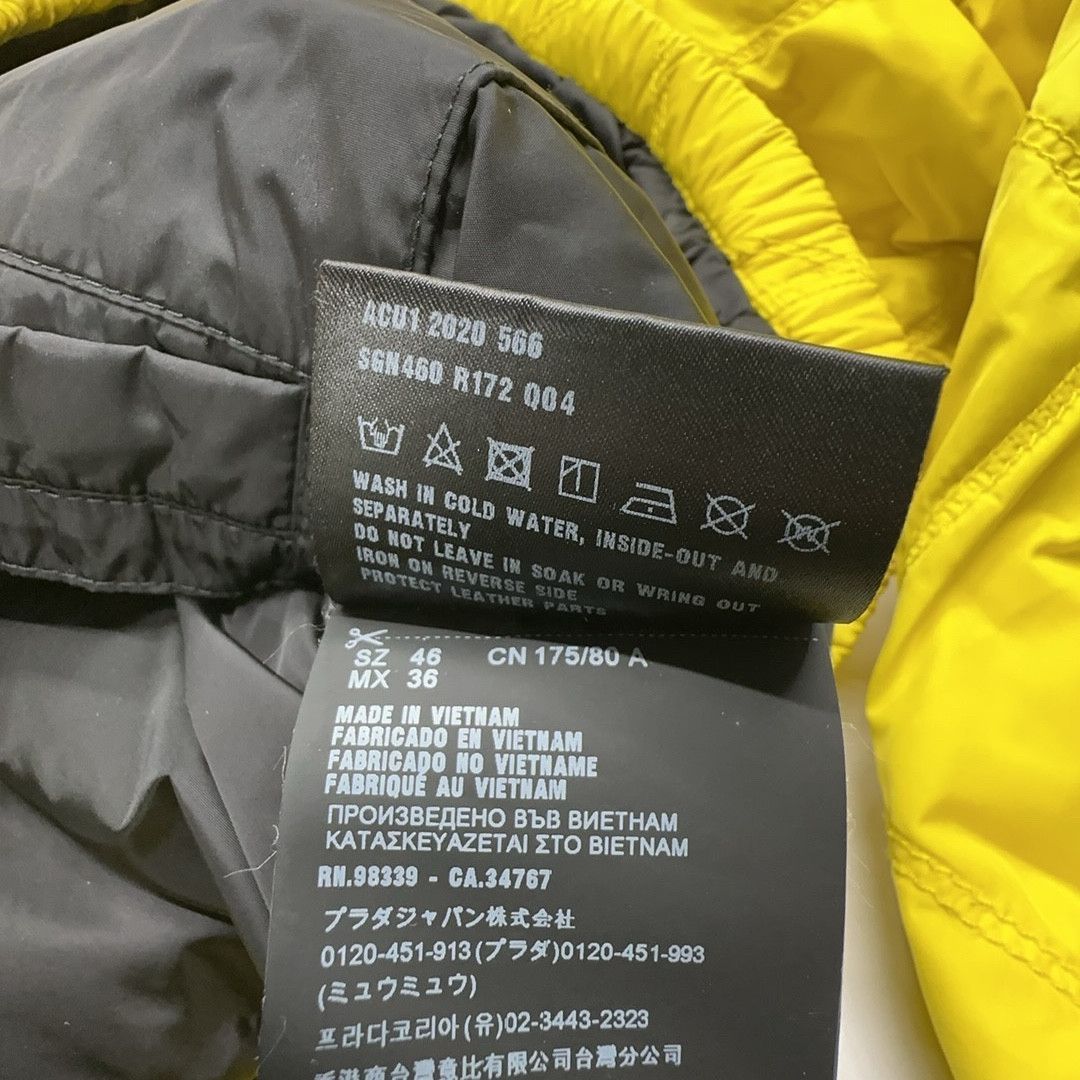 Prada Prada Quilted Hooded Jacket Size 46 Size US S / EU 44-46 / 1 - 3 Thumbnail
