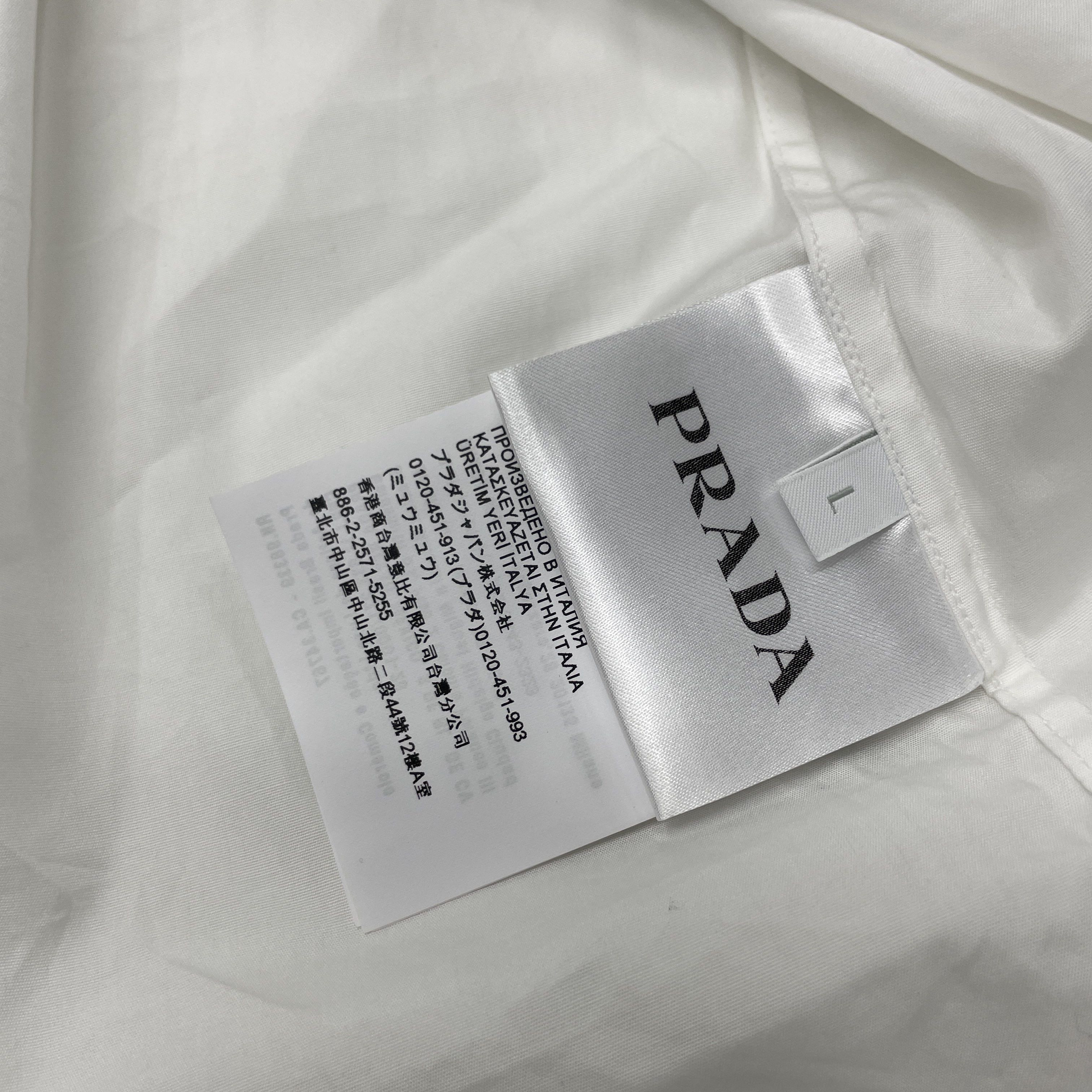 Prada Prada Pleated Button Up Shirt Size L Size US L / EU 52-54 / 3 - 4 Thumbnail