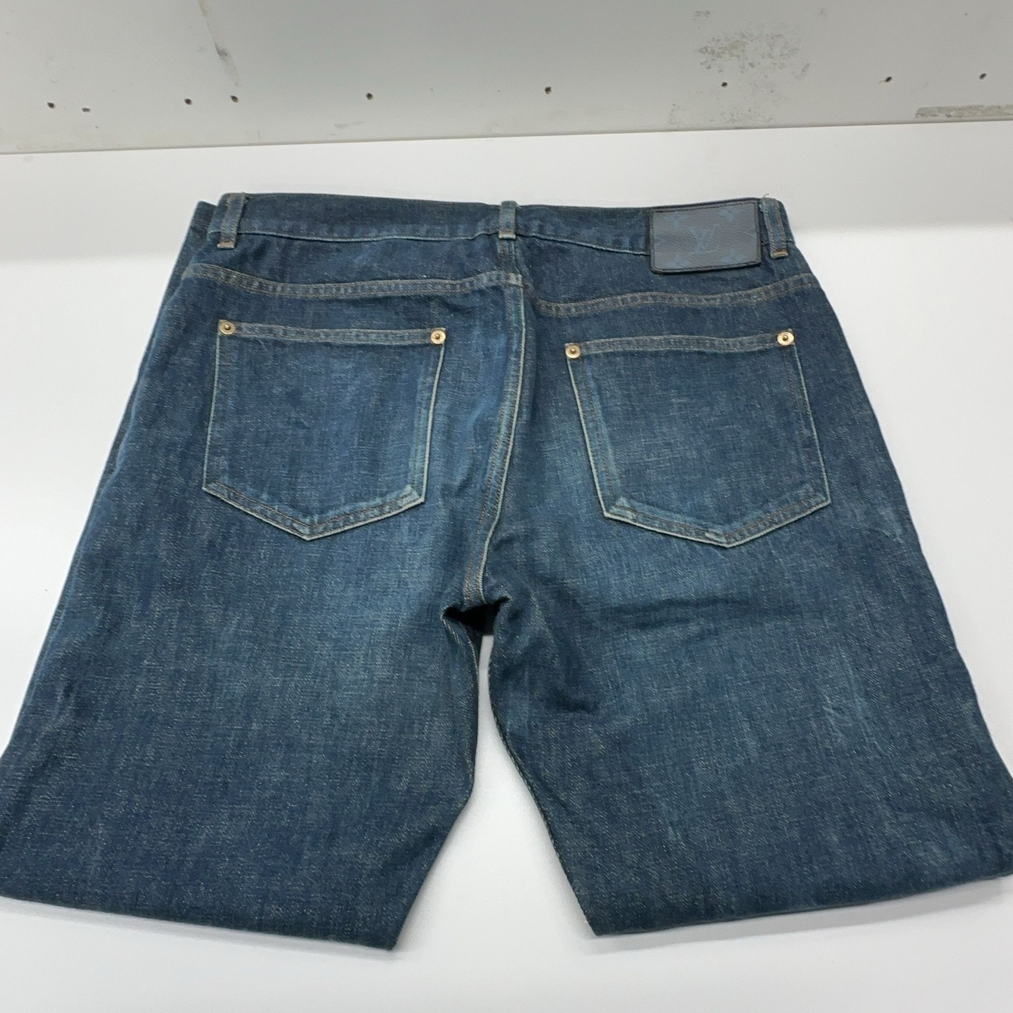 Louis Vuitton Louis Vuitton Classic Denim Jeans Size 34 Size US 34 / EU 50 - 7 Thumbnail