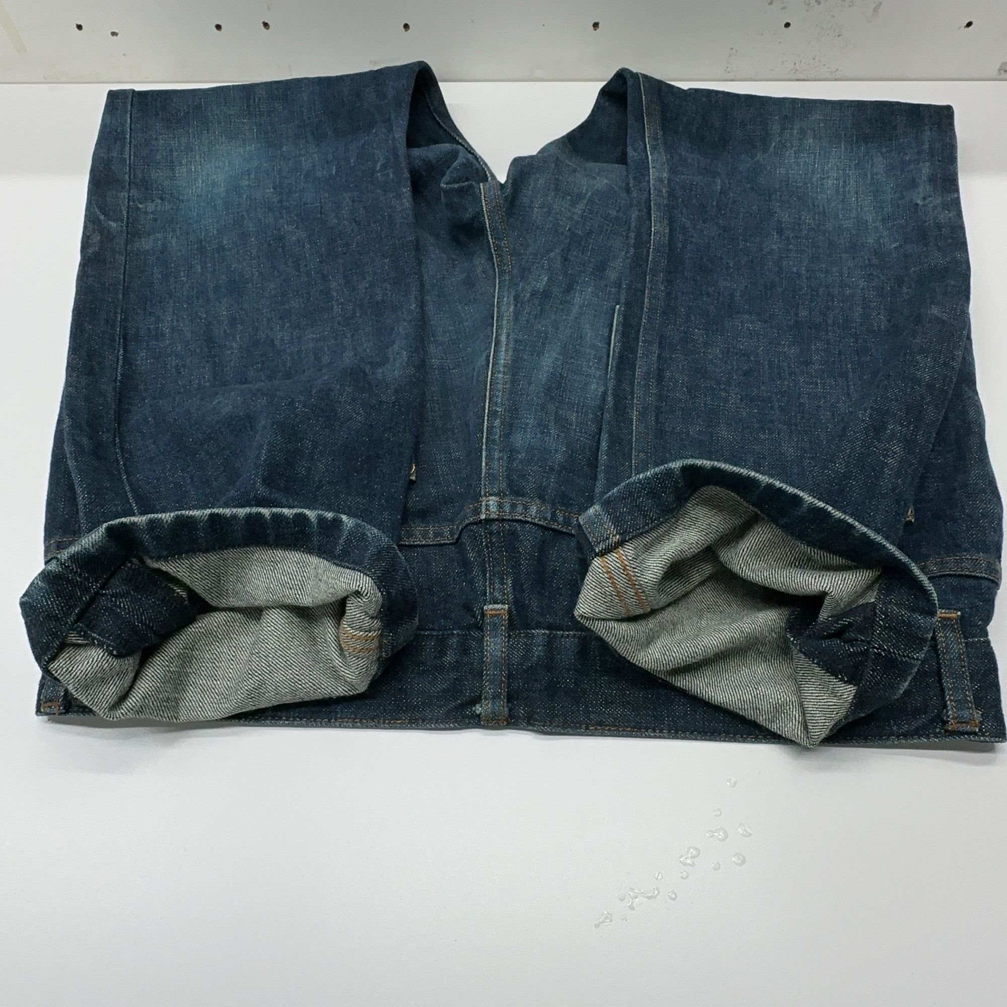 Louis Vuitton Louis Vuitton Classic Denim Jeans Size 34 Size US 34 / EU 50 - 10 Thumbnail