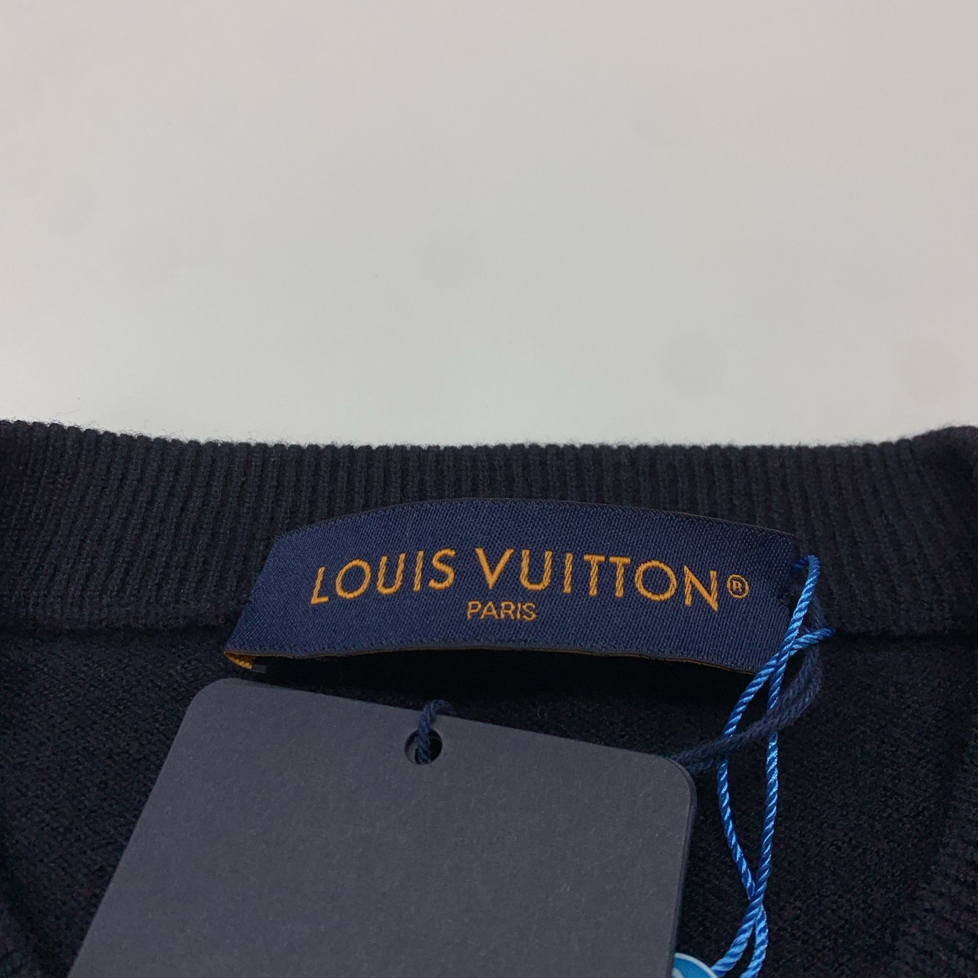 Louis Vuitton Louis Vuitton Monogram Sleeve Sweater Size M Size US M / EU 48-50 / 2 - 4 Thumbnail