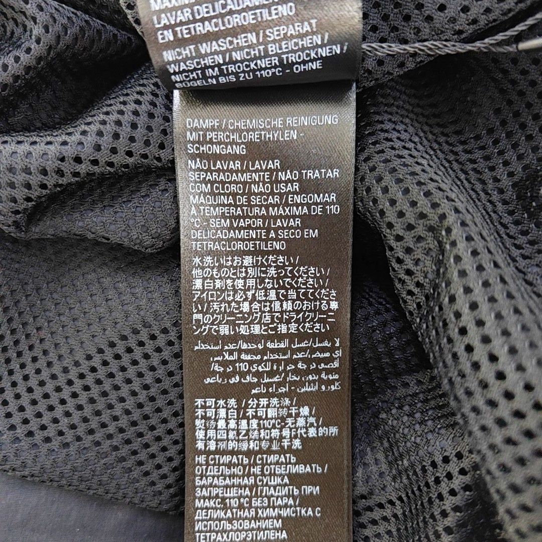 Balenciaga Balenciaga Logo Print Nylon Jacket Size S Size US S / EU 44-46 / 1 - 4 Thumbnail