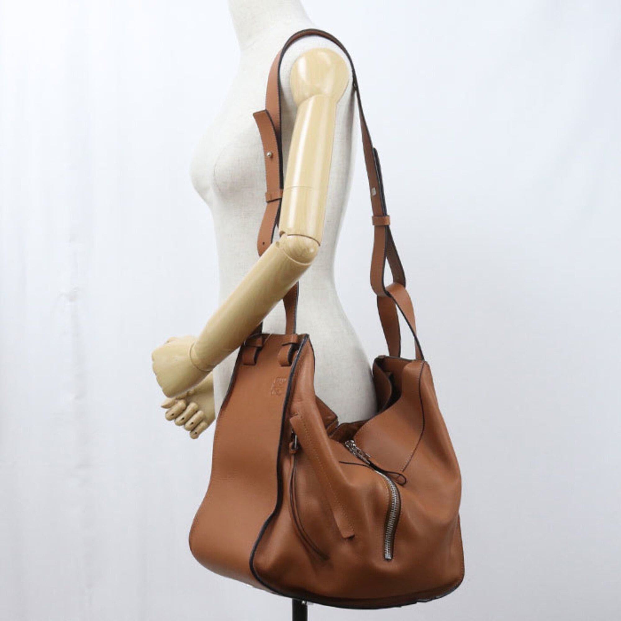 Loewe Loewe handbag, medium size, 2-way, Hammock, women's, brown. Size ONE SIZE - 7 Thumbnail