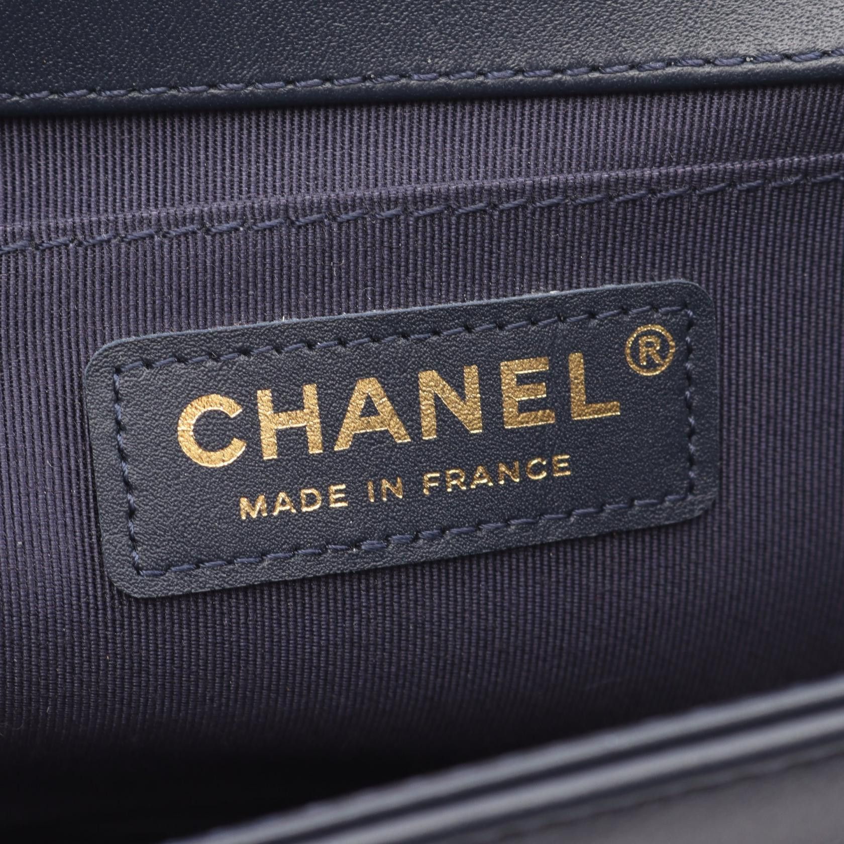 Chanel Chanel CHANEL Boy Chanel Leather Shoulder Bag Leather Shoulder Bag A67086 DUTY FREE for USA Size ONE SIZE - 4 Thumbnail