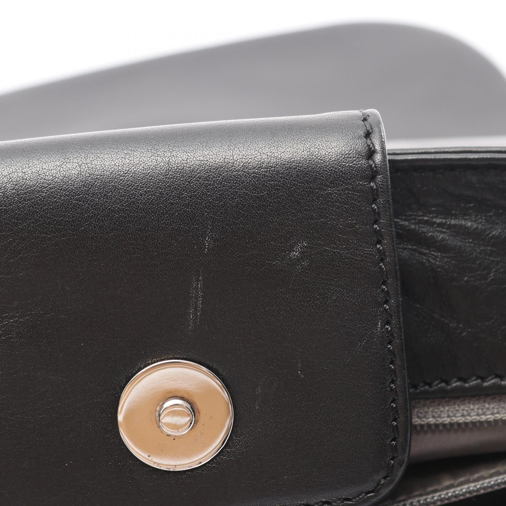 Chanel Chanel Chanel Coco Mark Lambskin Shoulder Bag Leather Shoulder Bag DUTY FREE for USA Size ONE SIZE - 7 Thumbnail