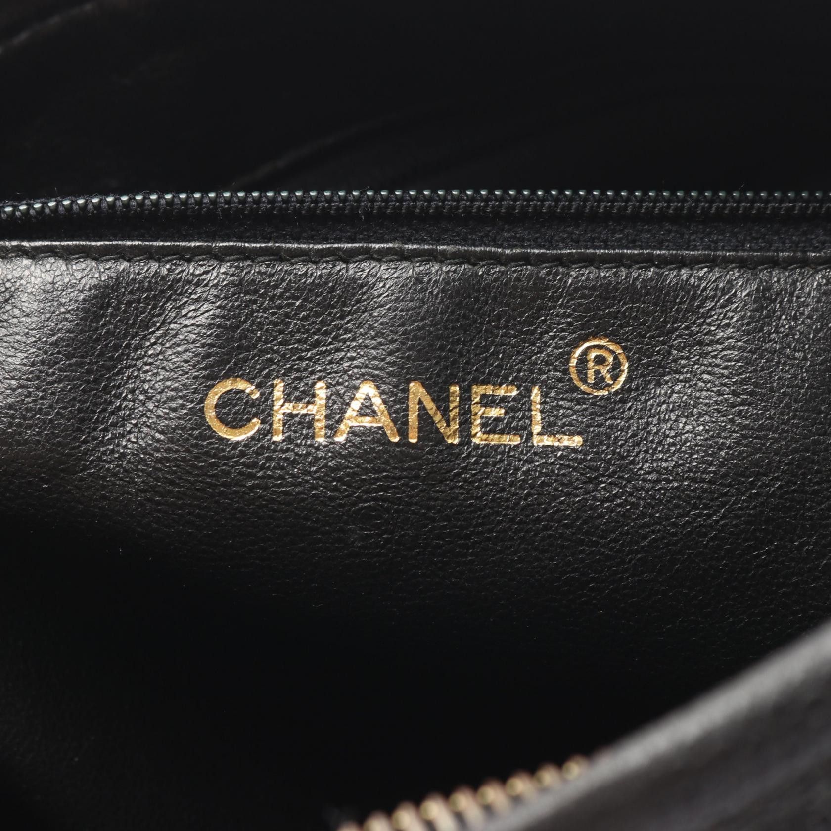 Chanel Chanel Chanel Coco Mark Calf Shoulder Bag Leather Shoulder Bag DUTY FREE for USA Size ONE SIZE - 4 Thumbnail