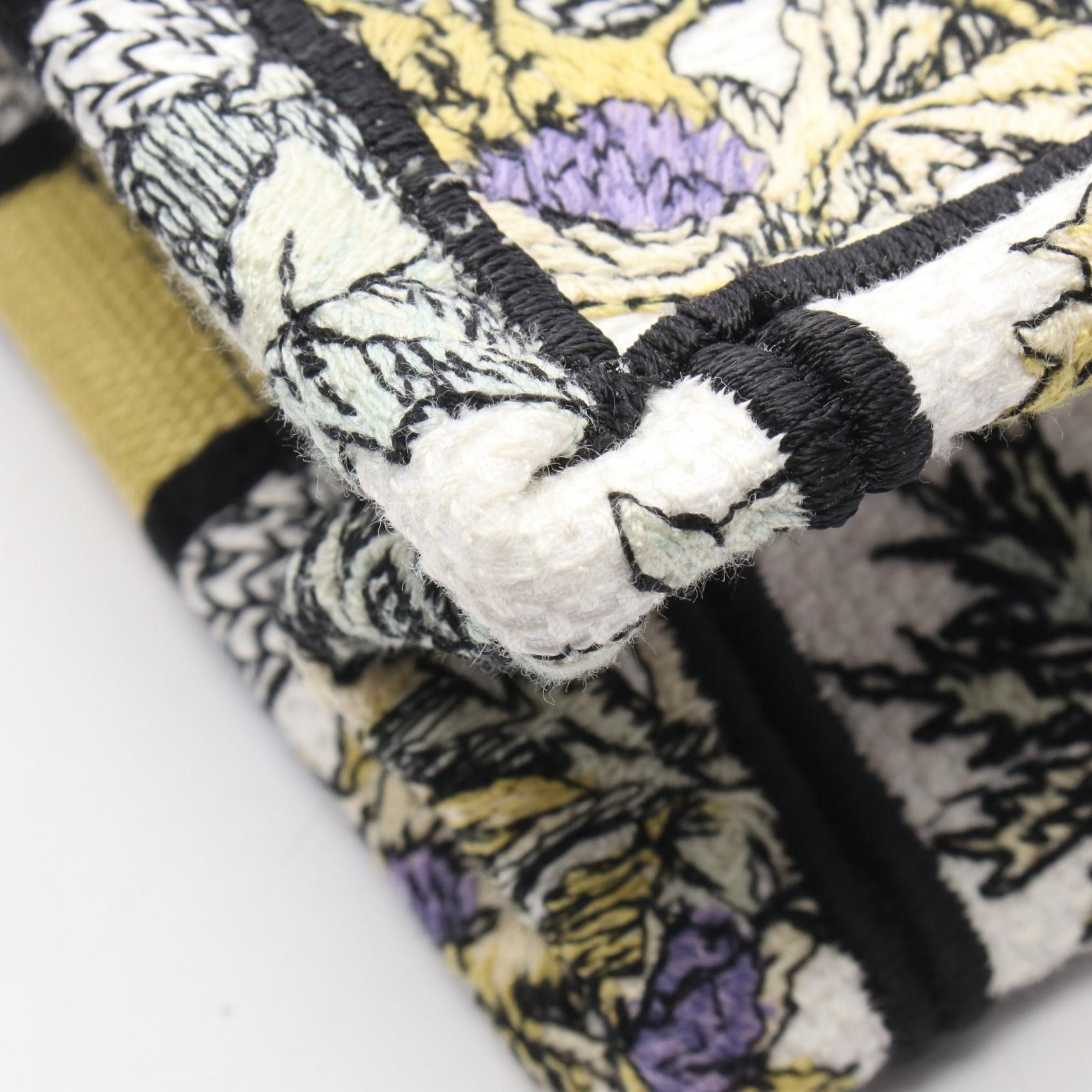 Dior Dior Dior BOOK TOTE Canvas Handbag Textile Handbag DUTY FREE for USA Size ONE SIZE - 5 Thumbnail