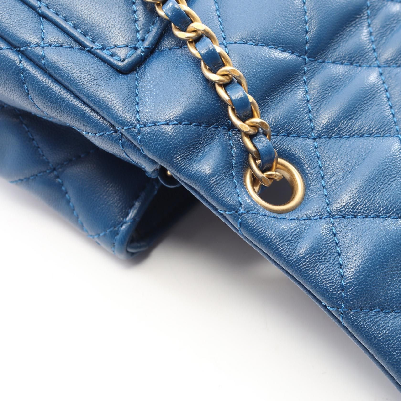 Chanel Chanel Chanel Matelasse Lambskin Shoulder Bag Leather Shoulder Bag DUTY FREE for USA Size ONE SIZE - 7 Thumbnail