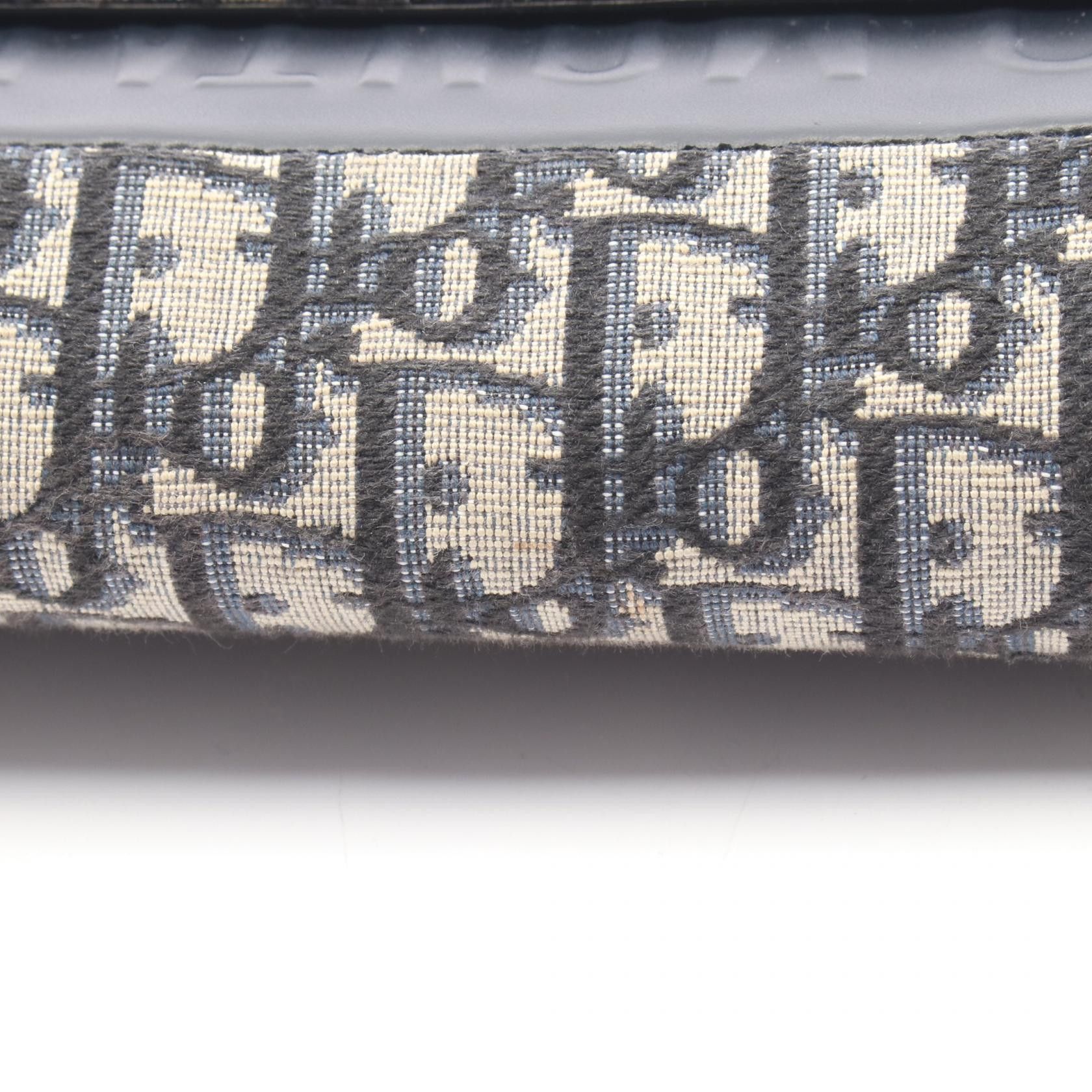 Dior Dior Dior 30 MONTAIGNE Oblique Canvas Leather Shoulder Bag Textile Shoulder Bag M9260UTZR-M928 DUTY FREE for USA Size ONE SIZE - 5 Thumbnail