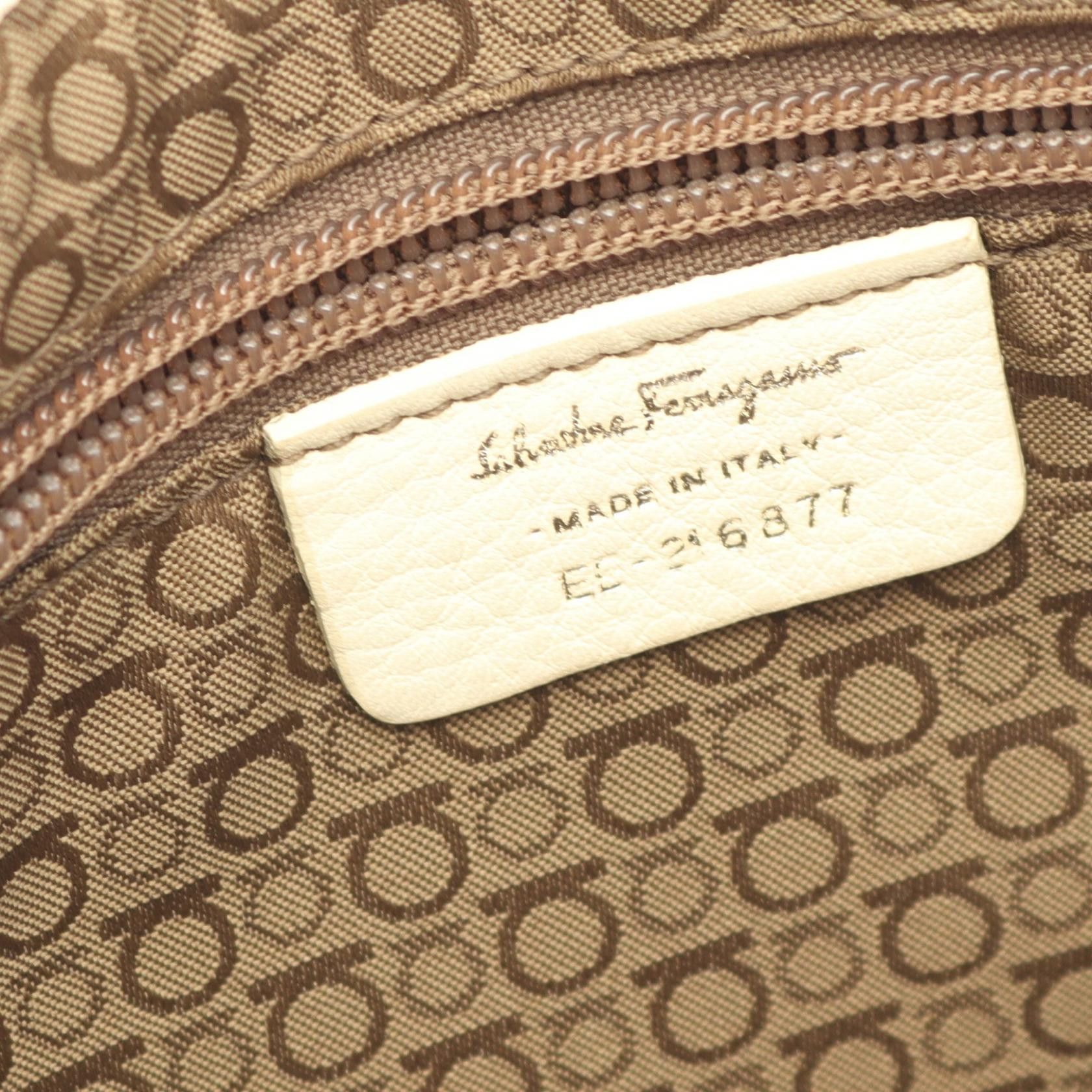 Salvatore Ferragamo Salvatore Ferragamo Salvatore Ferragamo Gancini leather shoulder bag Leather Shoulder Bag DUTY FREE for USA Size ONE SIZE - 4 Thumbnail