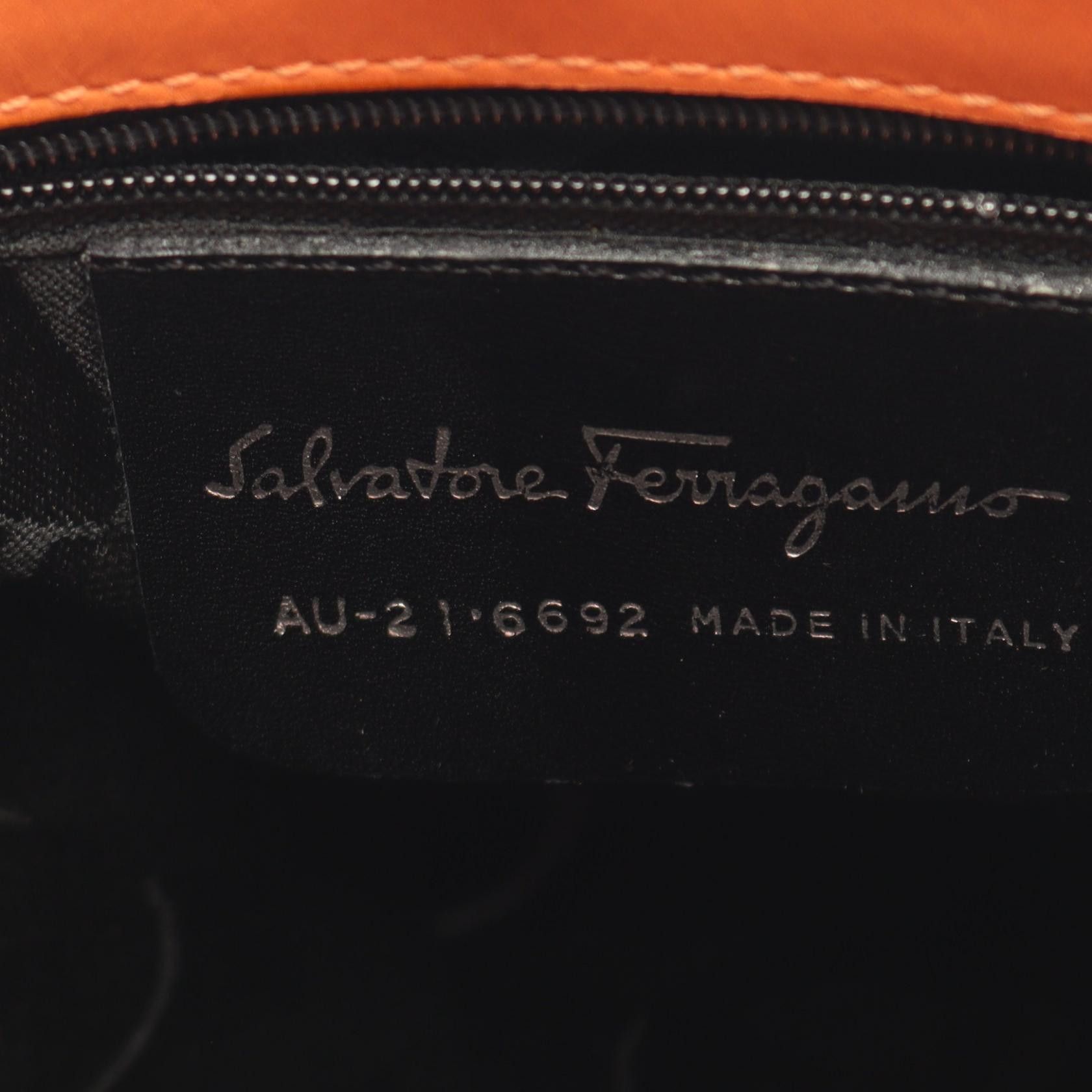 Salvatore Ferragamo Salvatore Ferragamo Salvatore Ferragamo Canvas Leather Shoulder Bag Leather Shoulder Bag DUTY FREE for USA Size ONE SIZE - 4 Thumbnail