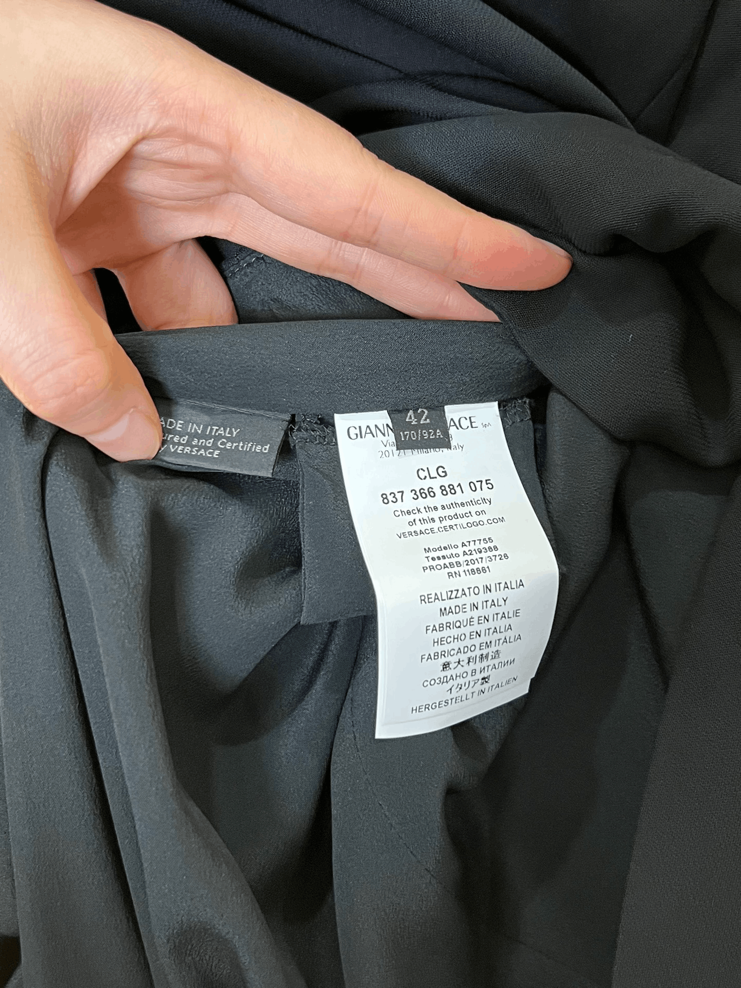 Versace Versace Women's Dress Size M / US 6-8 / IT 42-44 - 4 Thumbnail