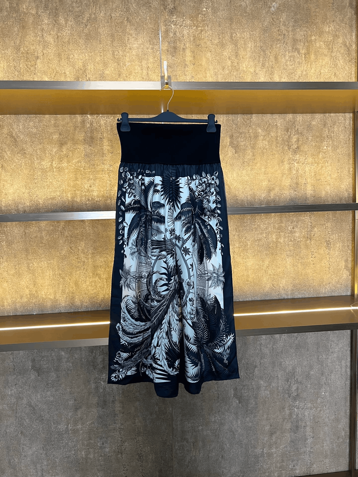 Hermes Hermes Skirt Size 38" / US 16 / IT 52 - 2 Thumbnail
