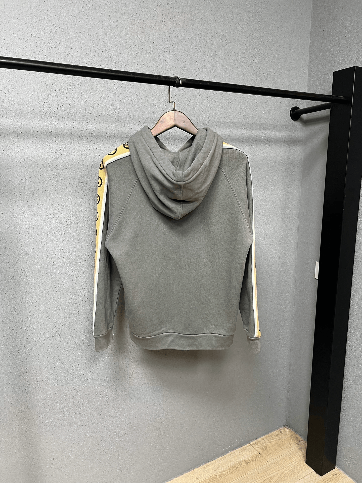 Gucci Gucci 3M Reflective Hoodie Size XS / US 0-2 / IT 36-38 - 2 Thumbnail