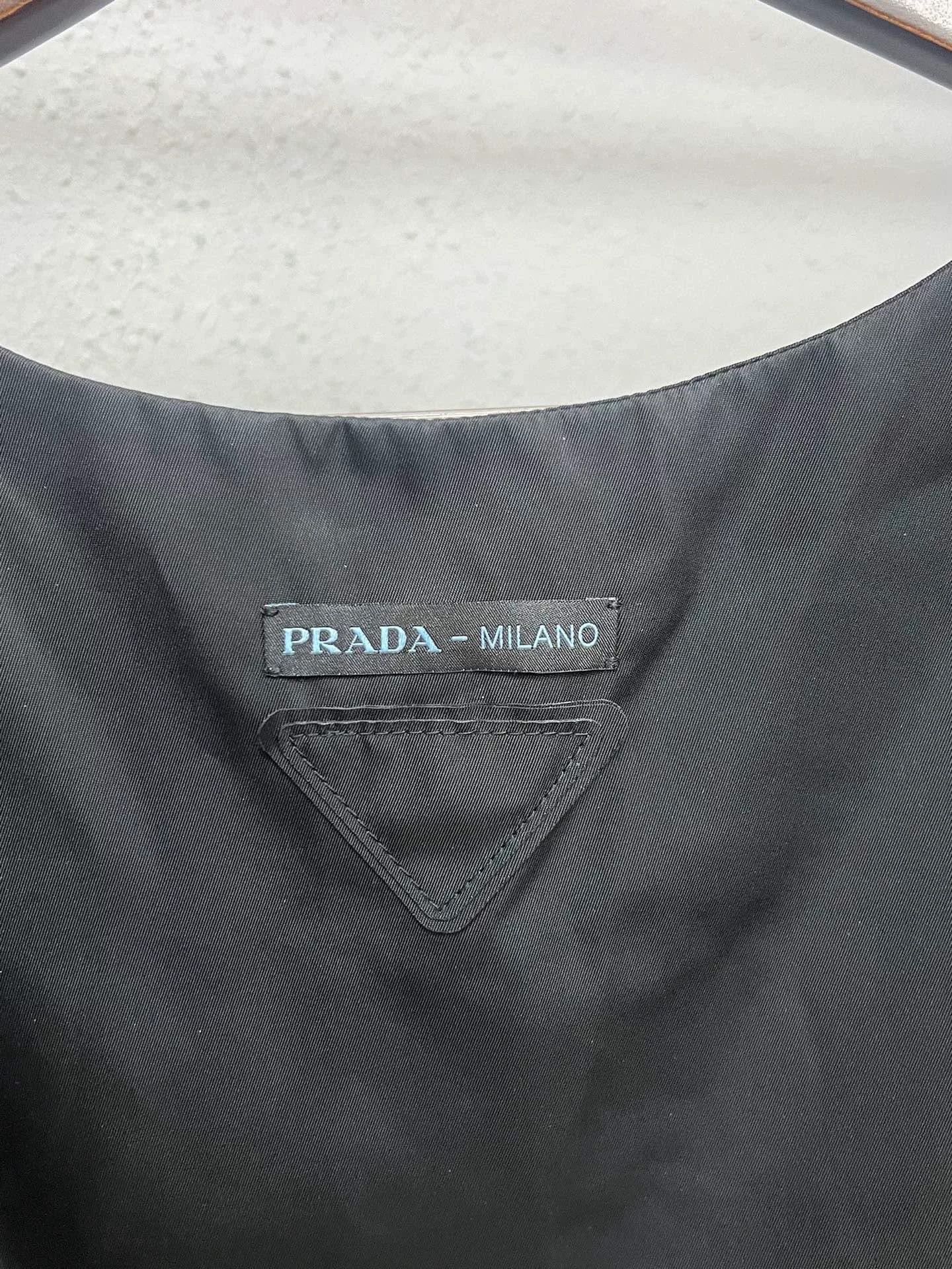 Prada Prada Pleated Nylon Skirt Size 38" / US 16 / IT 52 - 3 Thumbnail