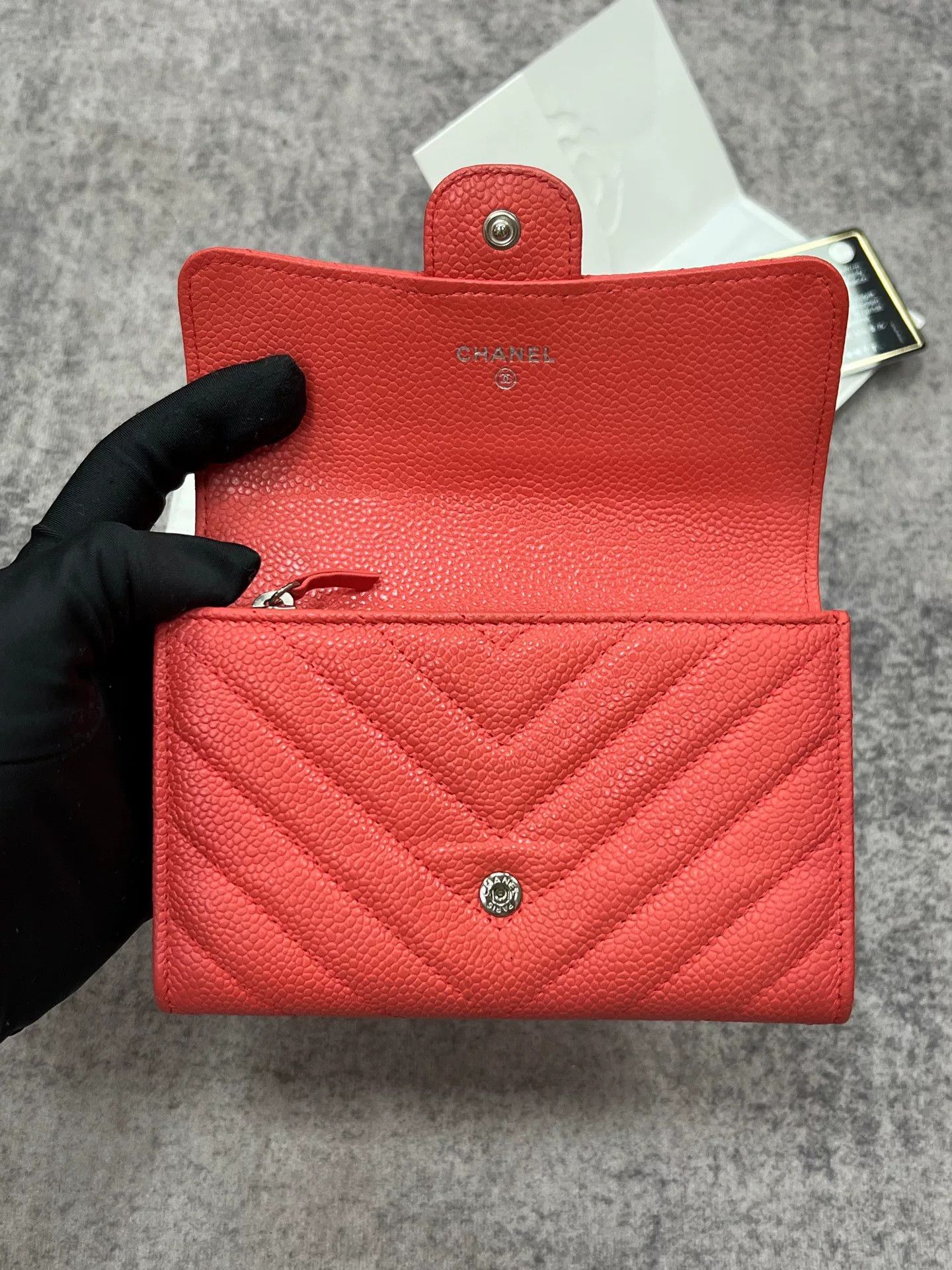 Chanel Chanel Caviar Leather Coin Purse Size ONE SIZE - 4 Thumbnail