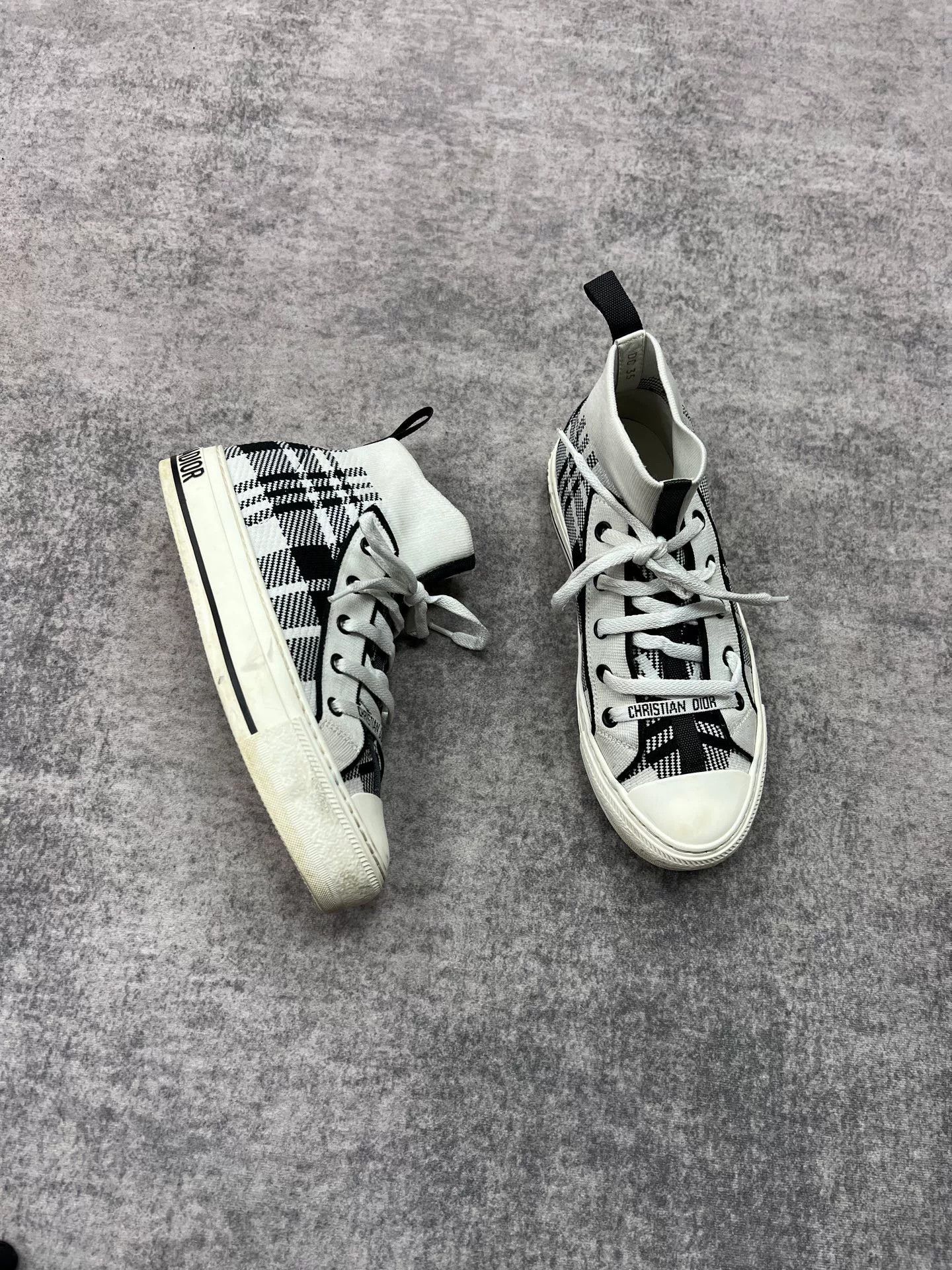 Dior Dior Plaid Sneakers Size US 4 / IT 34 - 2 Thumbnail