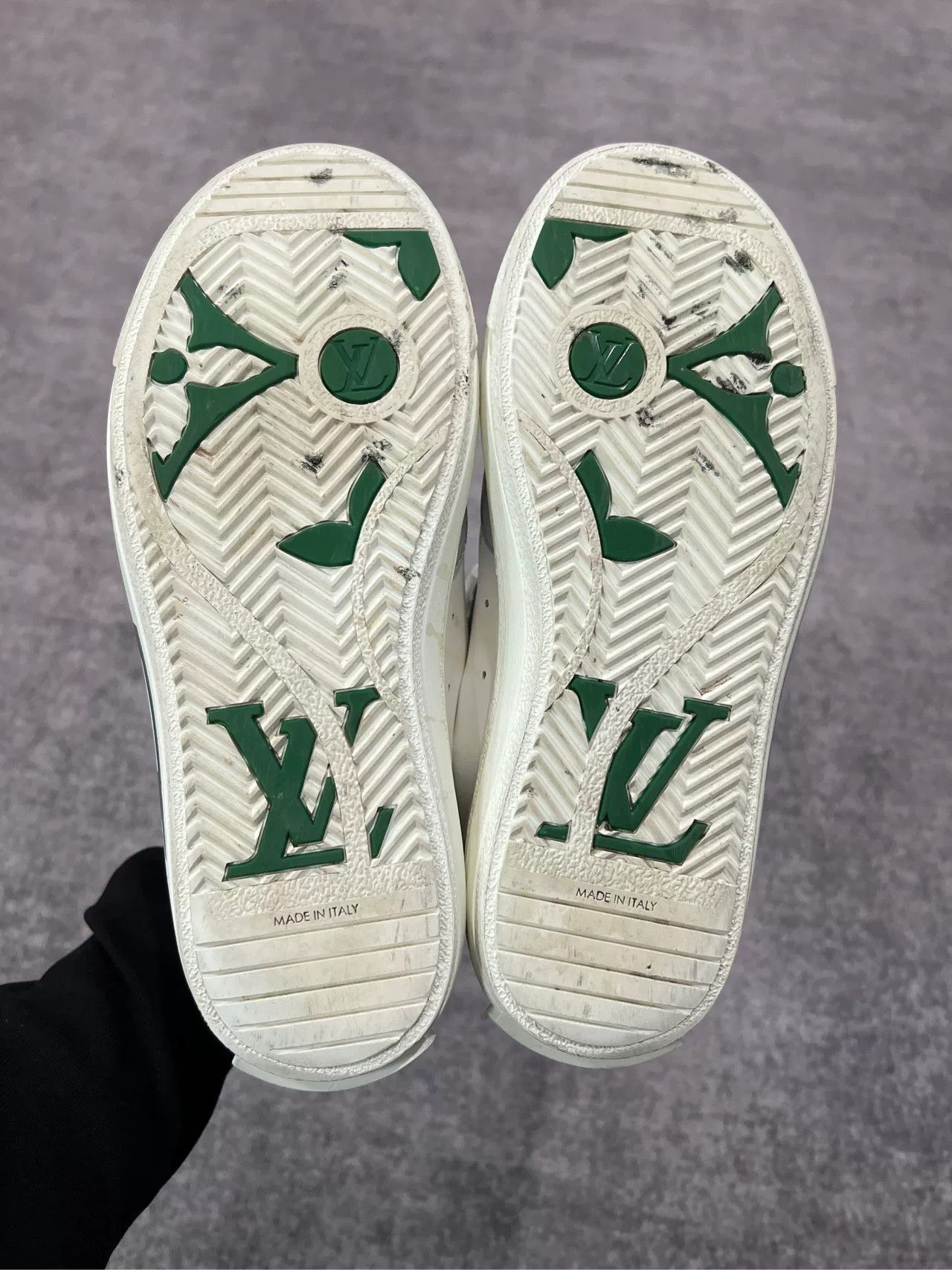 Louis Vuitton LV Green High-Top Sneakers Size US 4.5 / IT 34.5 - 8 Thumbnail