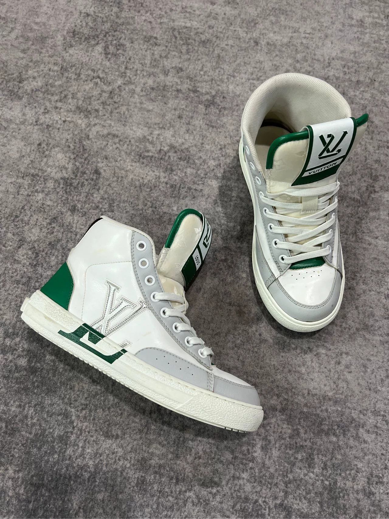 Louis Vuitton LV Green High-Top Sneakers Size US 4.5 / IT 34.5 - 2 Thumbnail