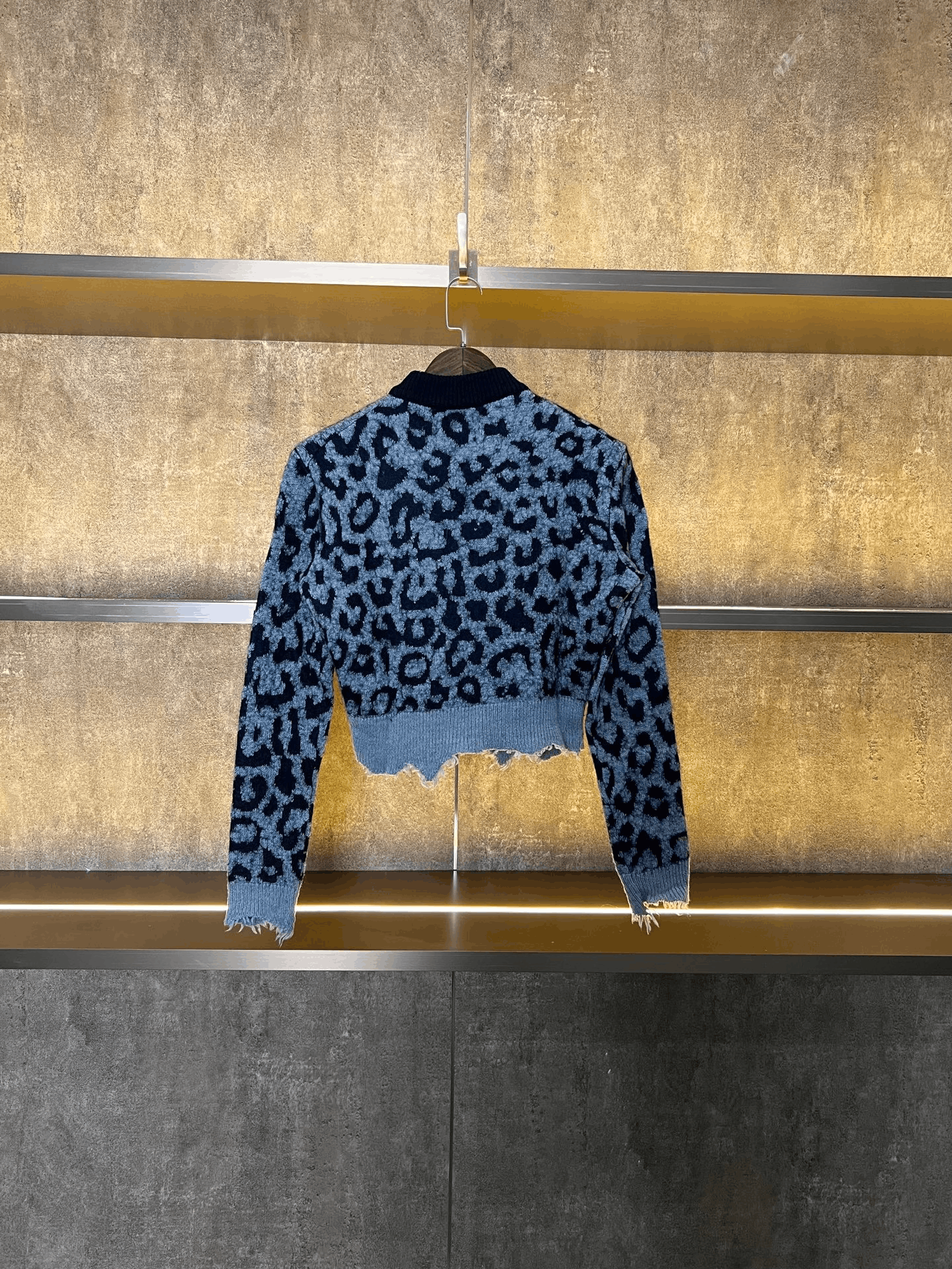 Acne Studios Acne Studios Leopard Print Sweater Size S / US 4 / IT 40 - 2 Thumbnail