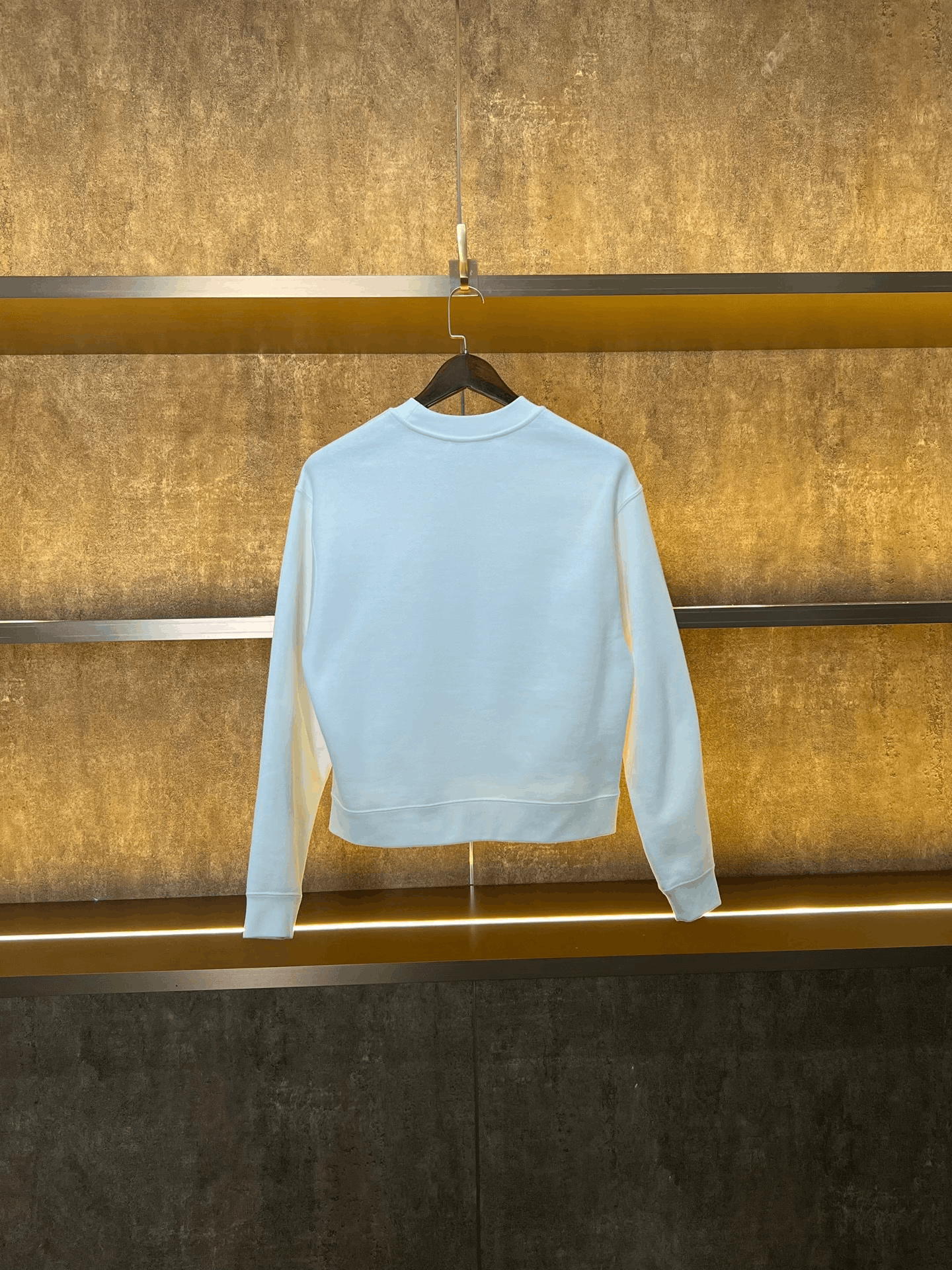 Alexander Wang Alexander Wang Embossed Sweatshirt Size XS / US 0-2 / IT 36-38 - 2 Thumbnail