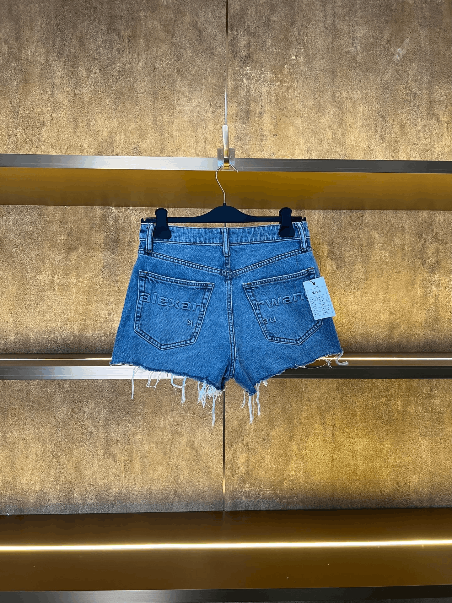 Alexander Wang Alexander Wang denim shorts Size 27" / US 4 / IT 40 - 2 Thumbnail