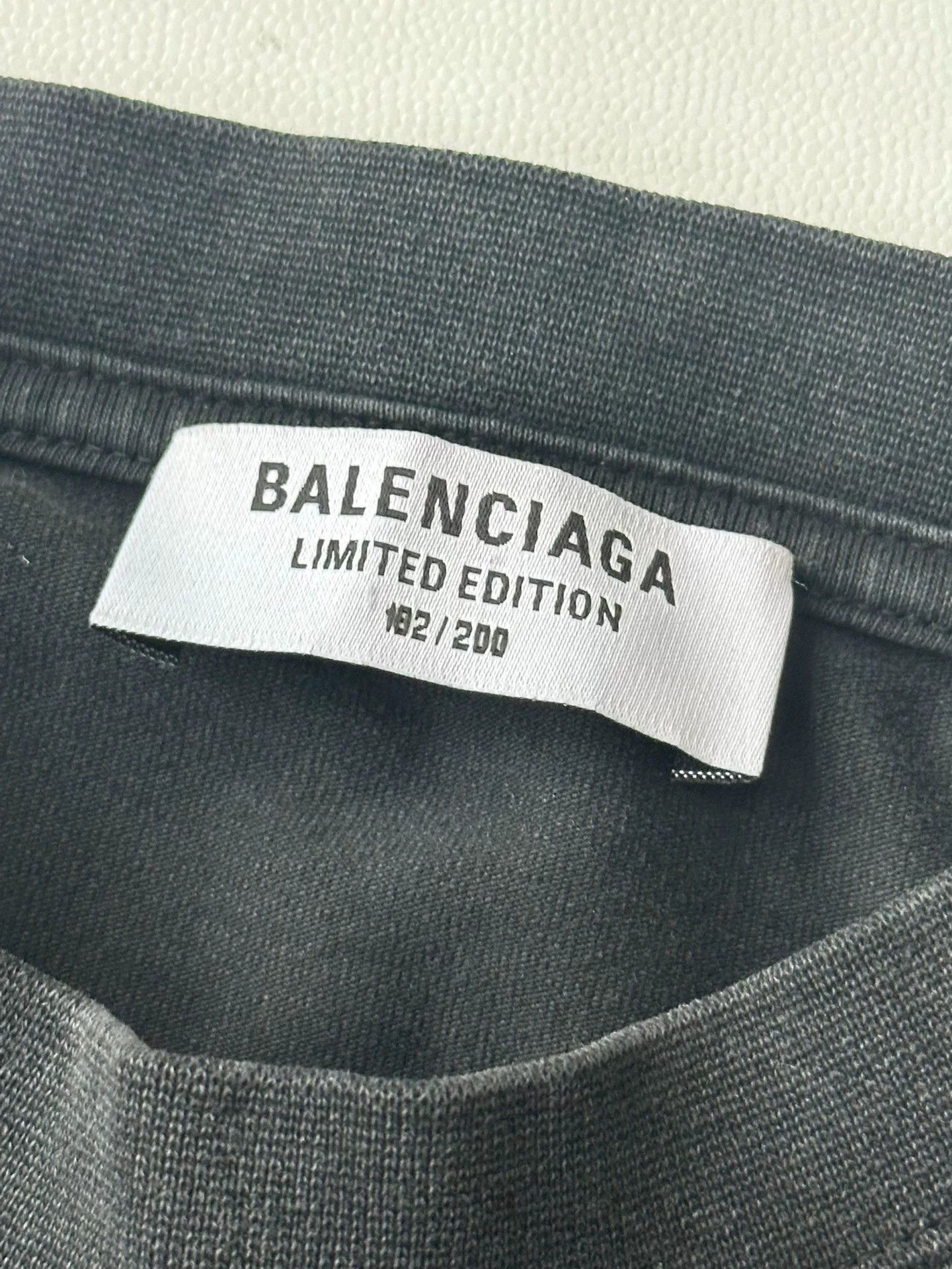 Balenciaga Balenciaga x Aya Nakamura Limited Tee Size L / US 10 / IT 46 - 4 Thumbnail