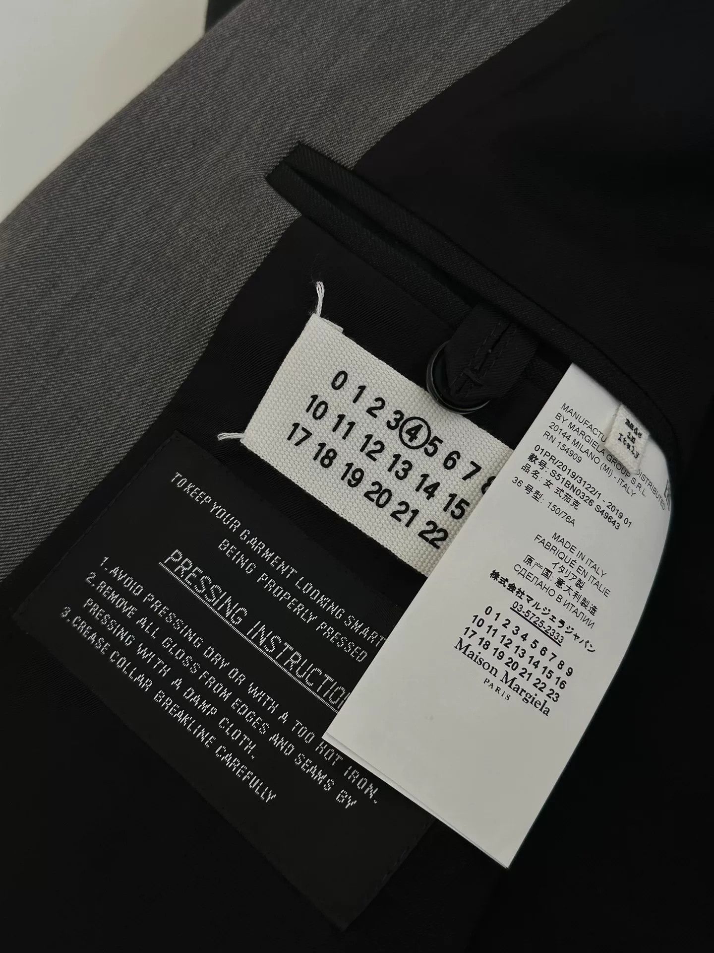 Maison Margiela Maison Margiela Gradient Black Grey Blazer Size XS / US 0-2 / IT 36-38 - 2 Thumbnail