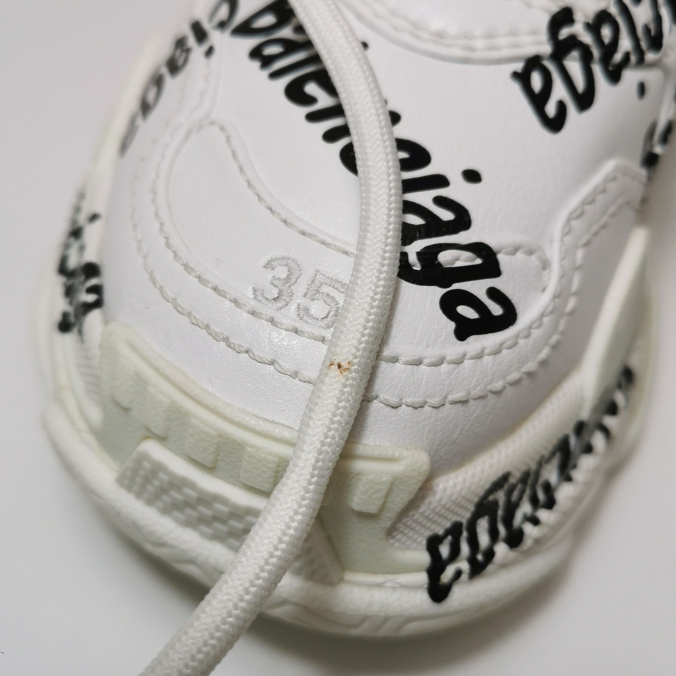 Balenciaga Balenciaga Women 5 Lowtop Sneakers Size US 5 / IT 35 - 8 Thumbnail